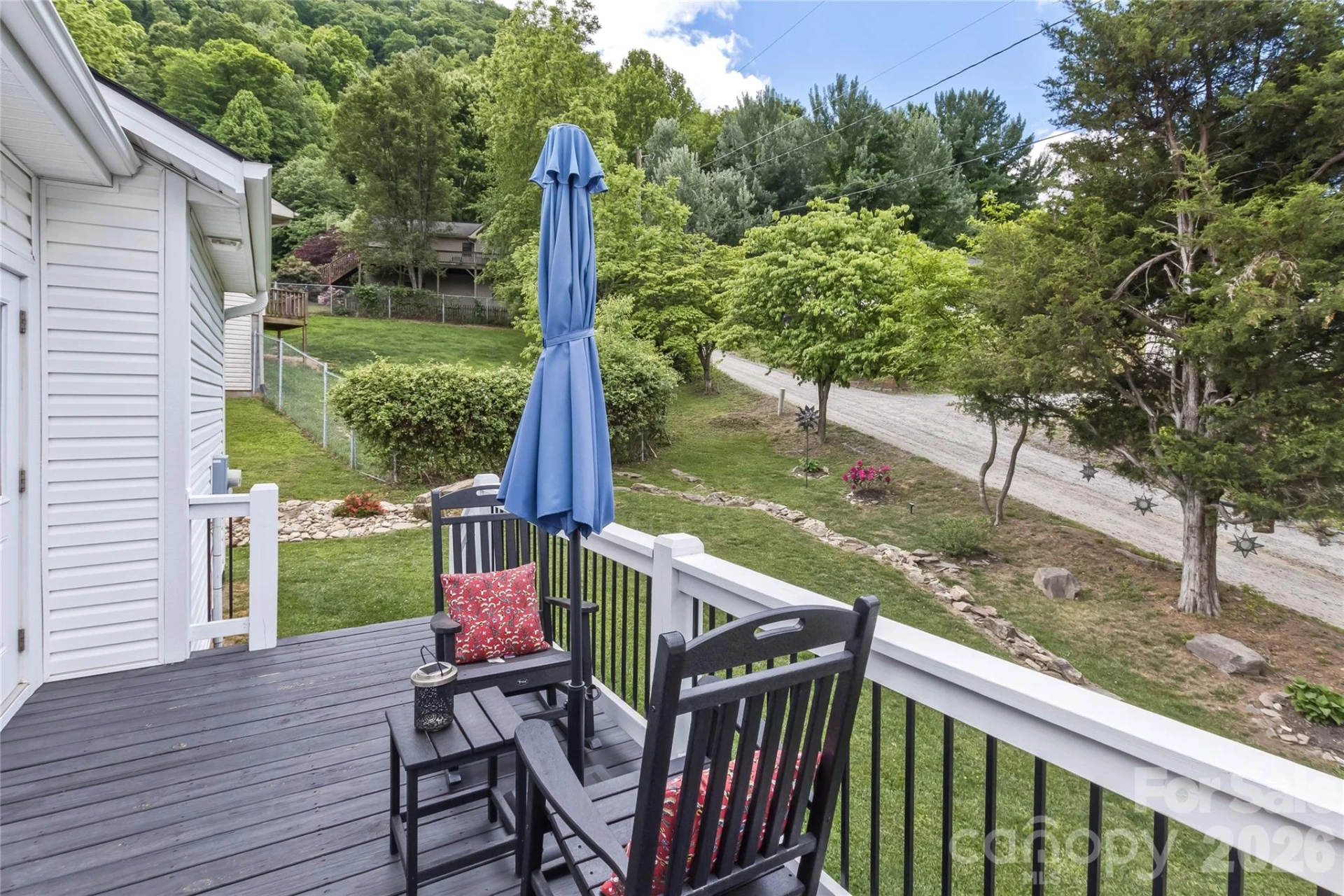 206 Linsonwood Road - Photo 24