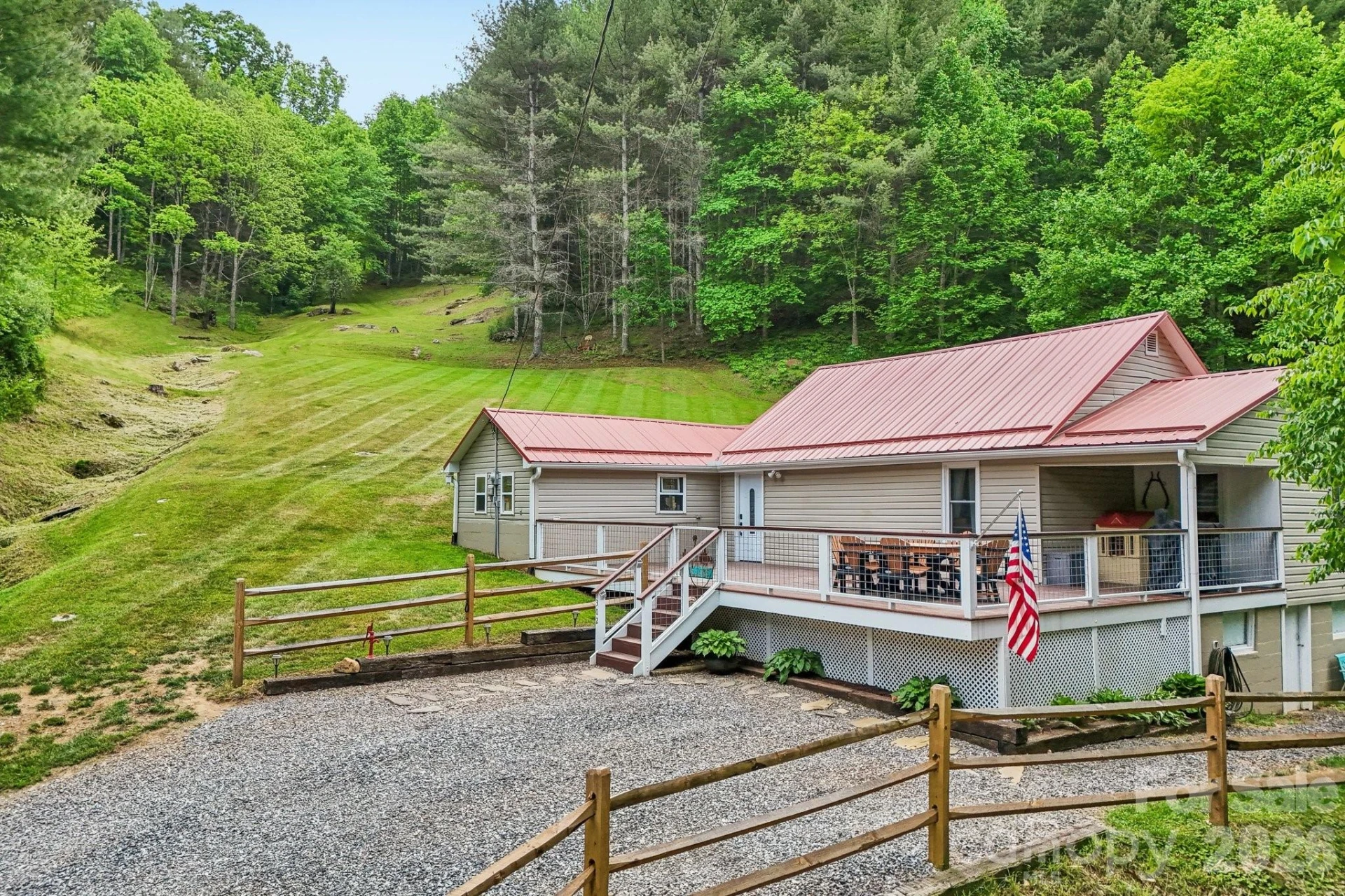 302 Battle Creek Drive - Photo 4