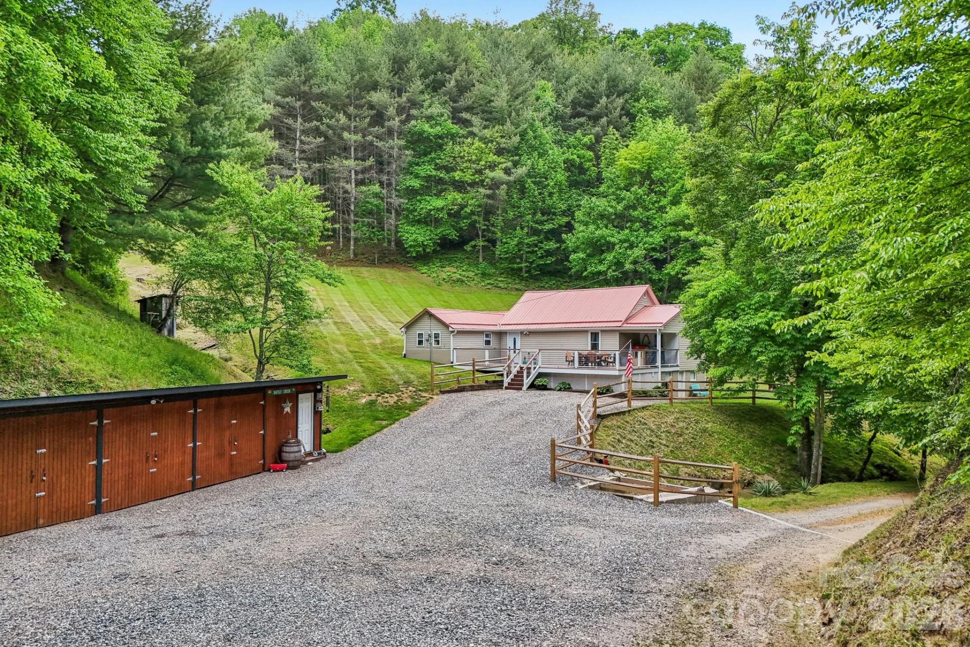 302 Battle Creek Drive - Photo 5