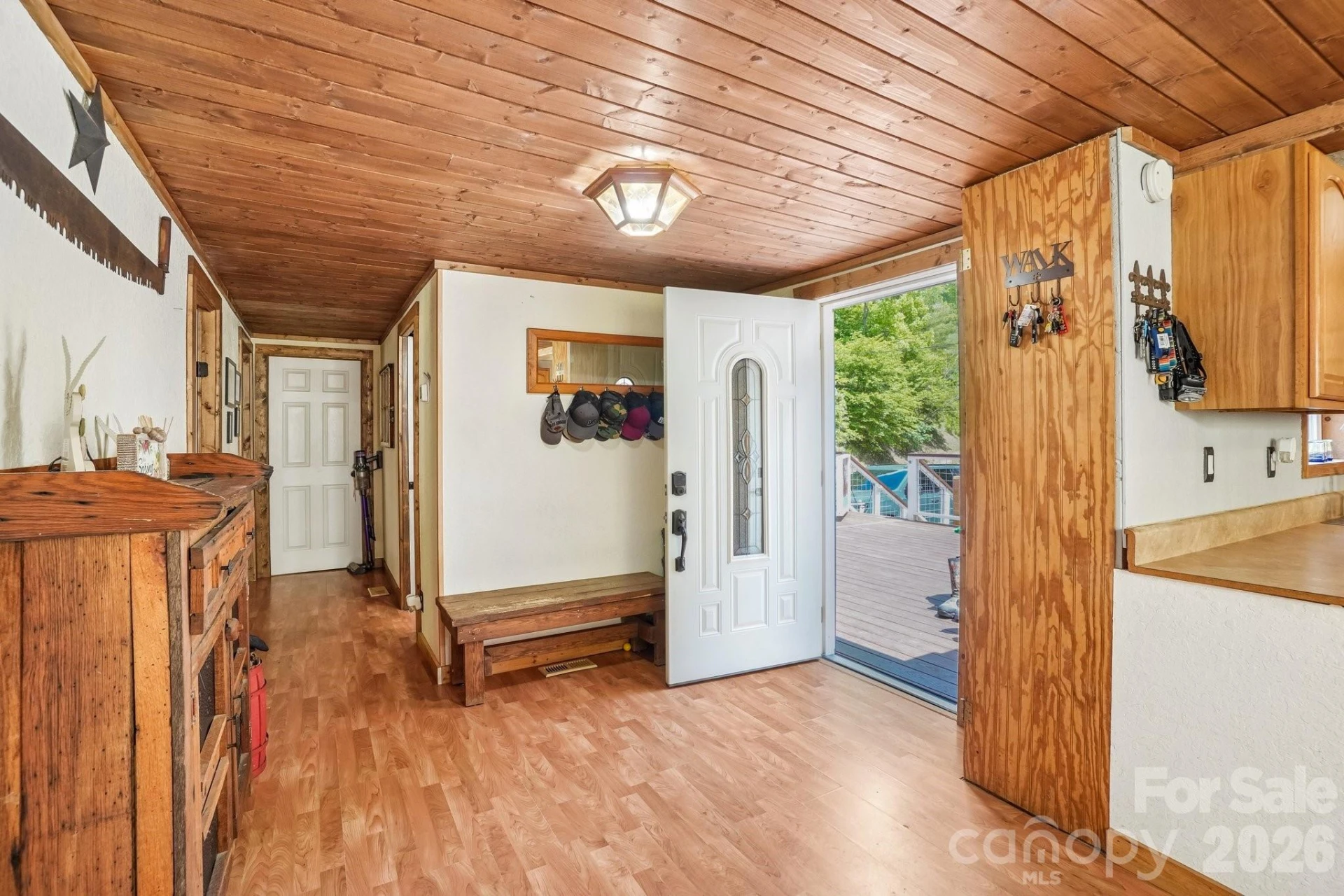 302 Battle Creek Drive - Photo 6