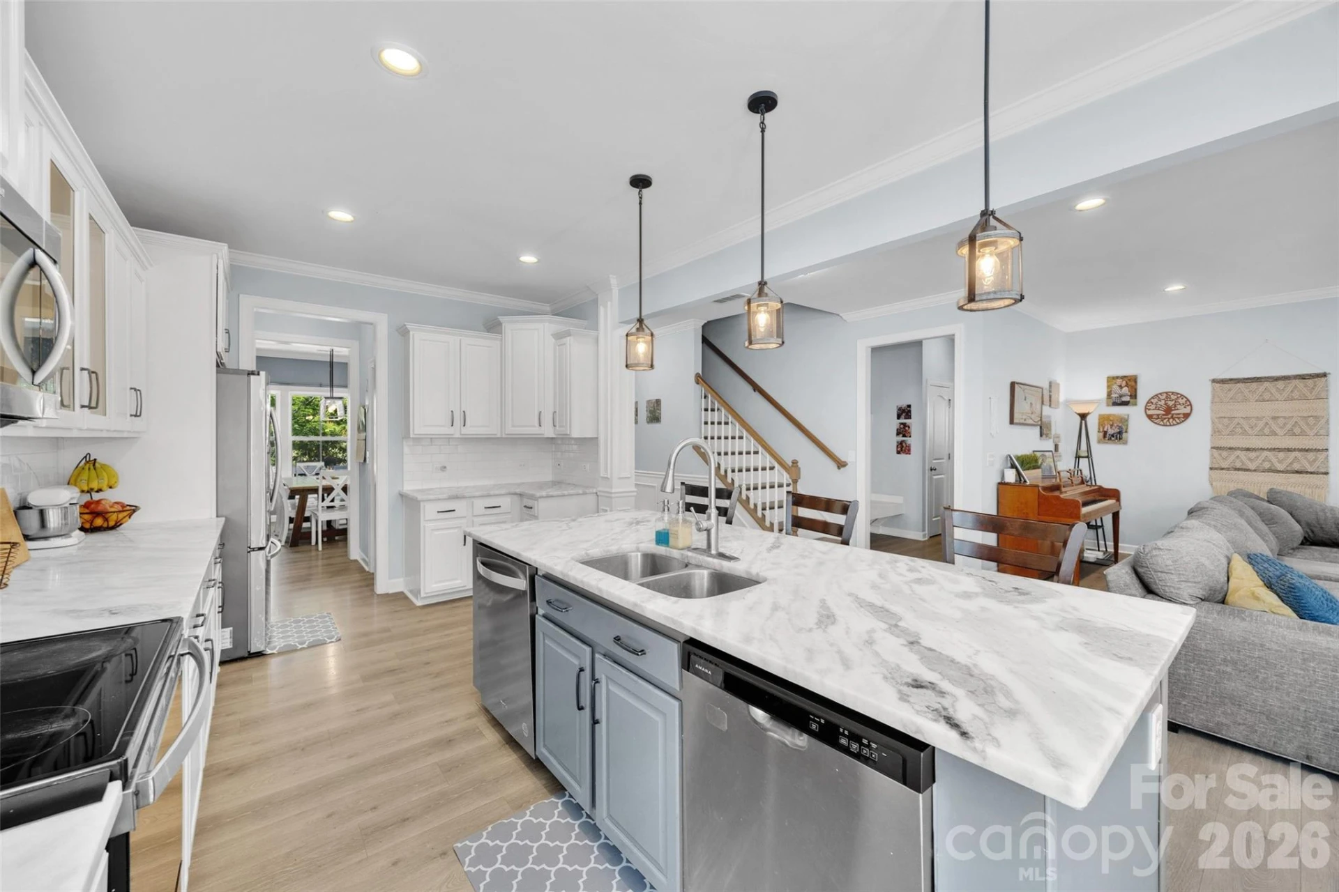 3430 Caroland Drive - Photo 12