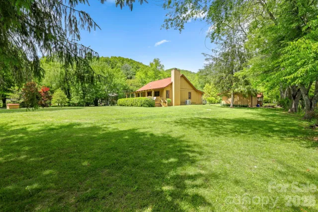 300 Bugle Boy Drive, Cullowhee, NC, 28723