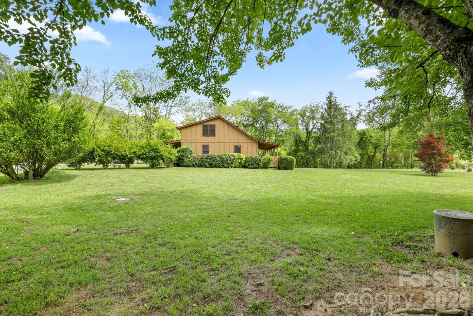 300 Bugle Boy Drive - Photo 2