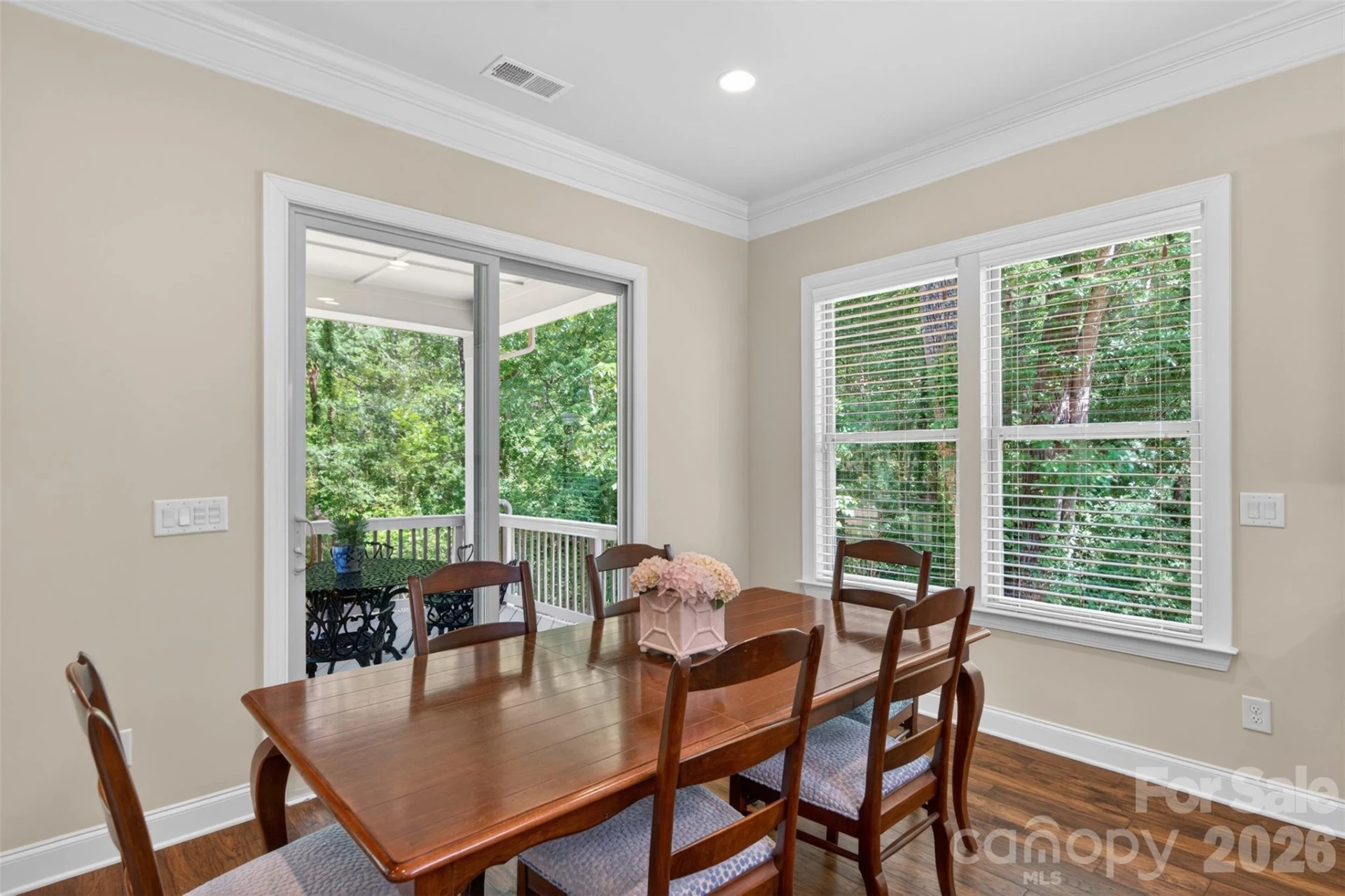 1005 Kara Court - Photo 19