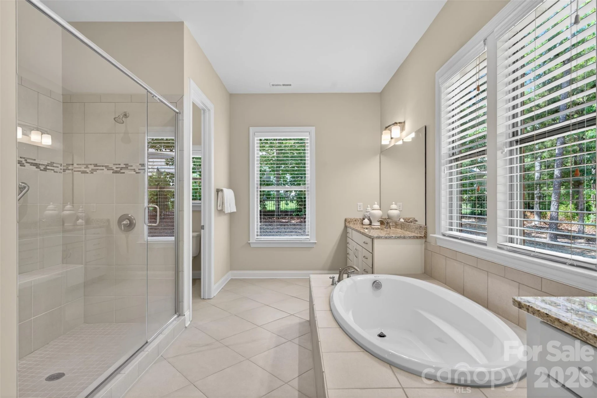 1005 Kara Court - Photo 25