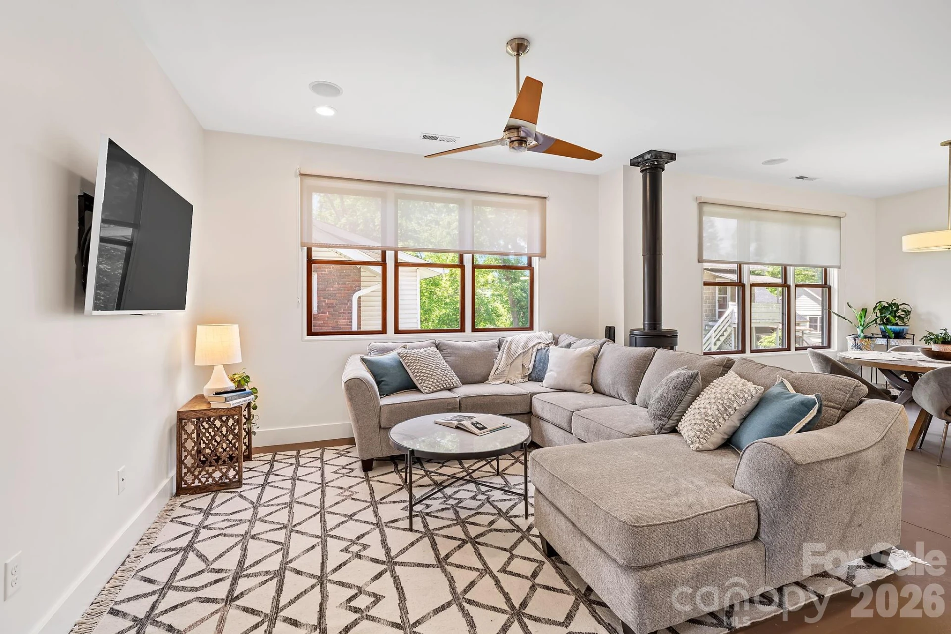 77 Middlemont Avenue - Photo 15