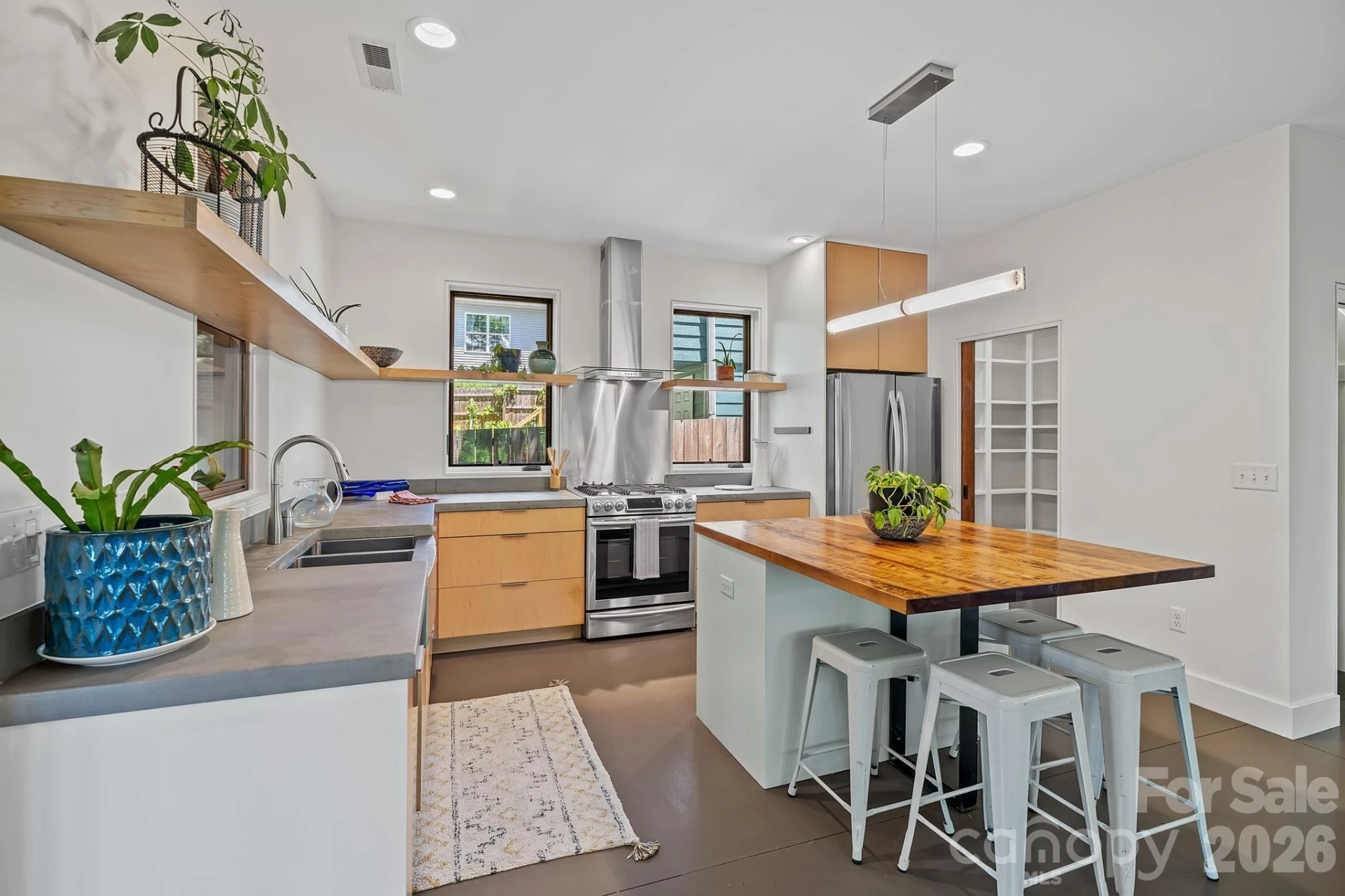 77 Middlemont Avenue - Photo 18
