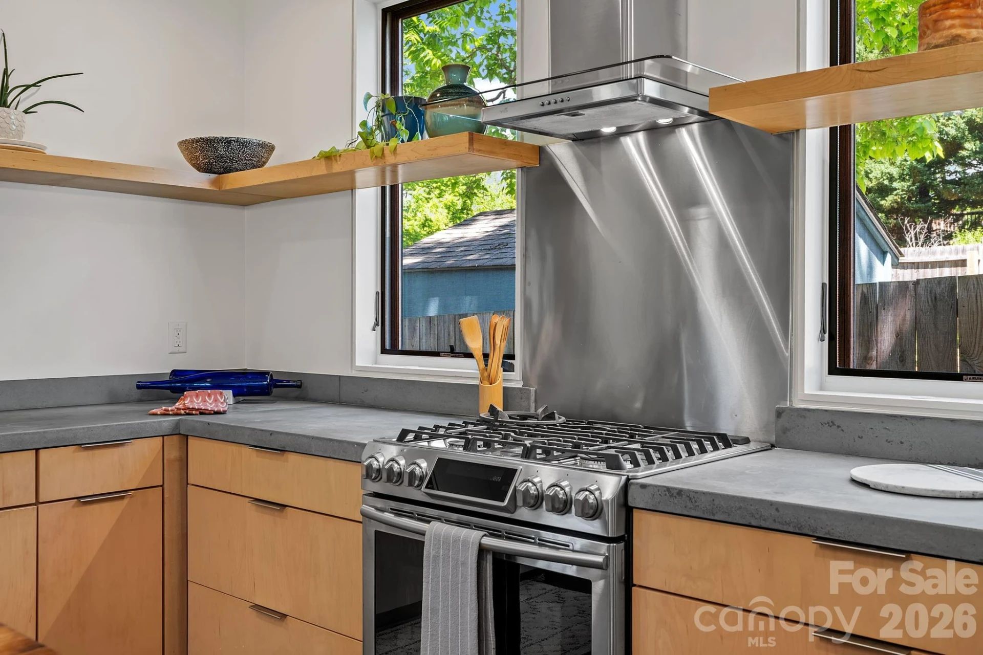 77 Middlemont Avenue - Photo 21