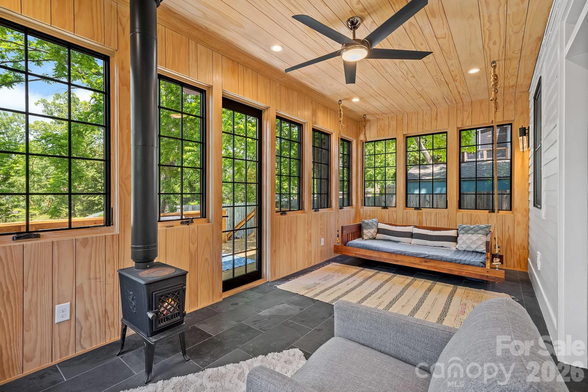 77 Middlemont Avenue - Photo 29