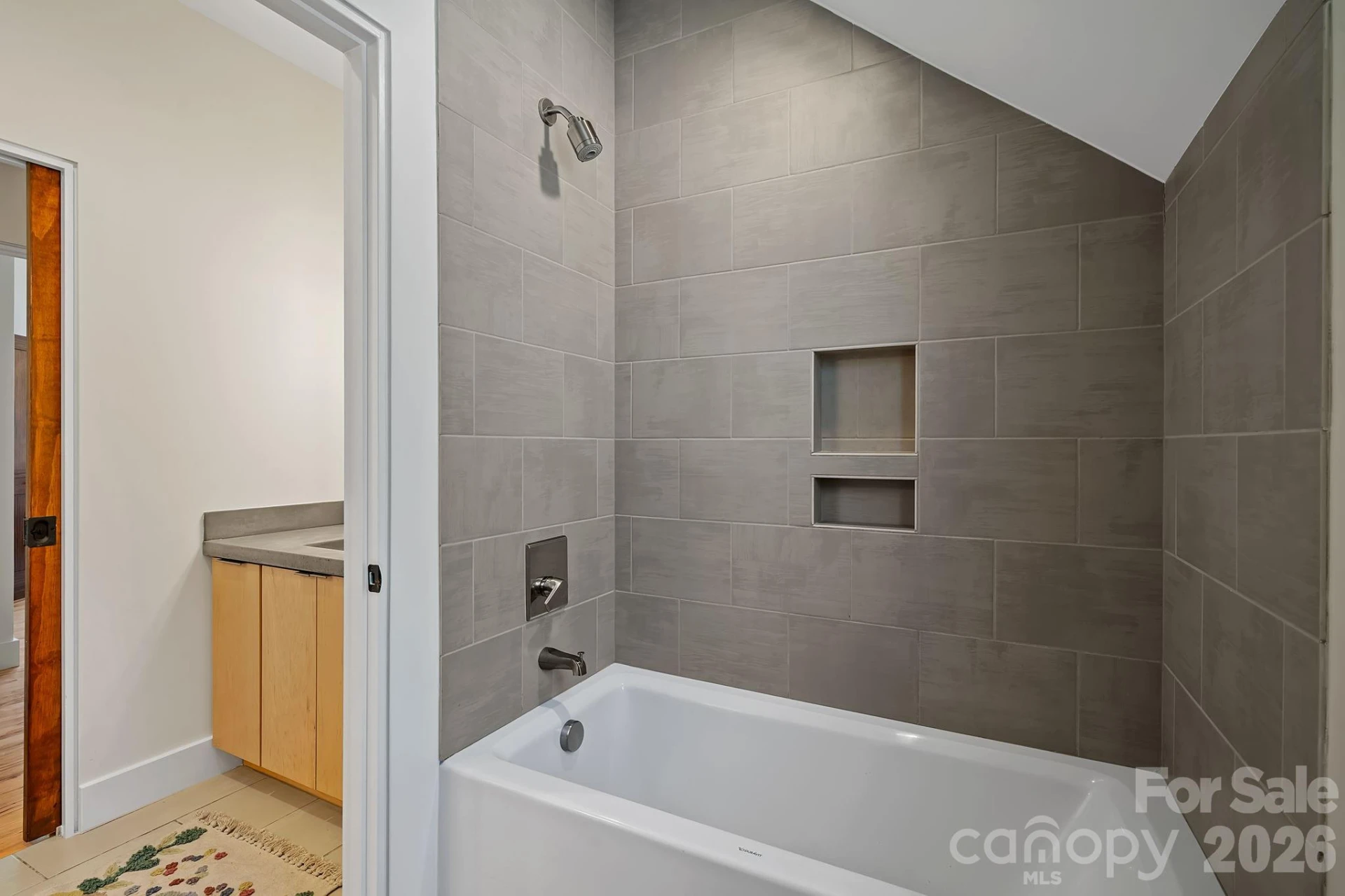 77 Middlemont Avenue - Photo 43