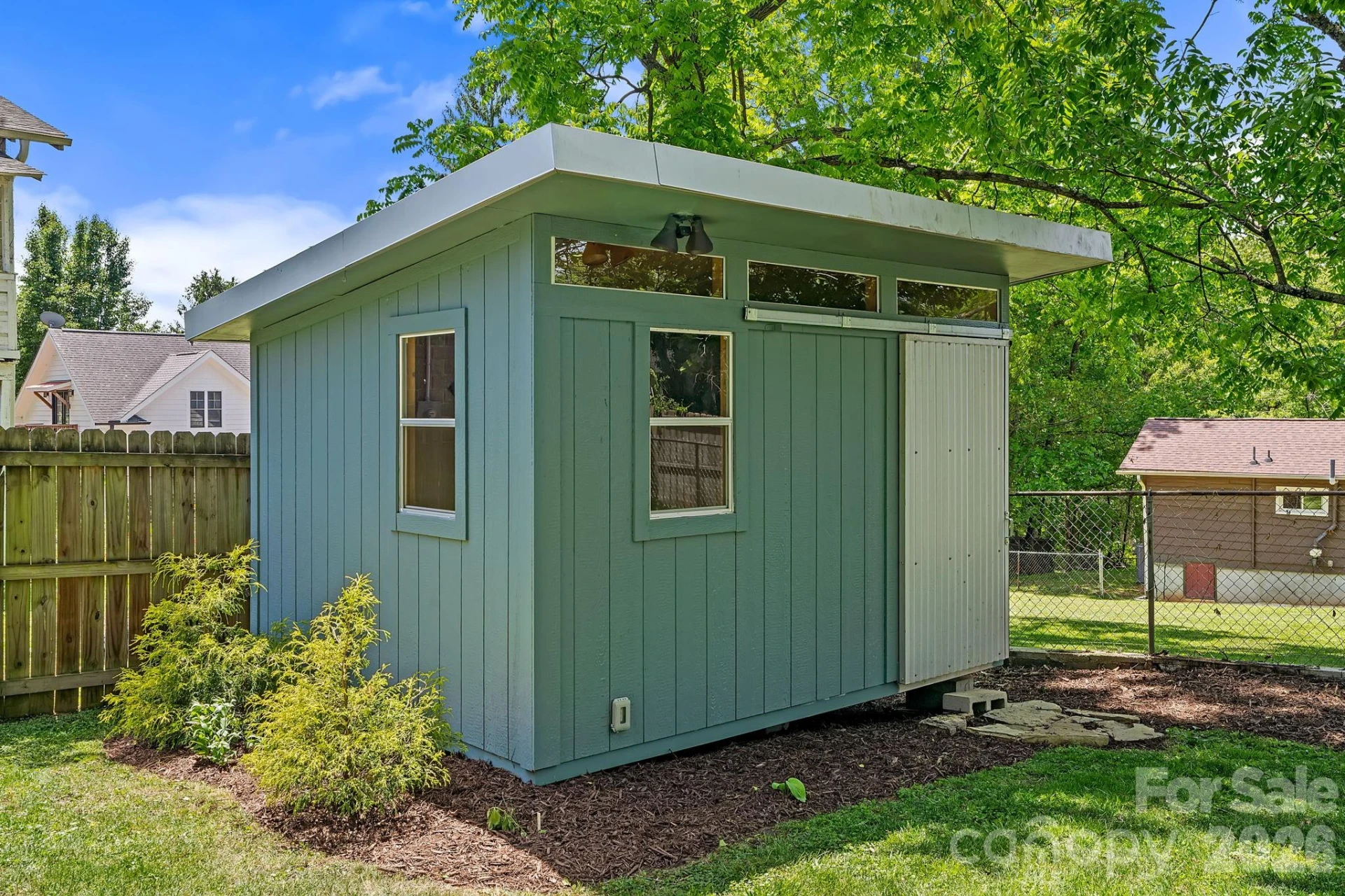 77 Middlemont Avenue - Photo 47