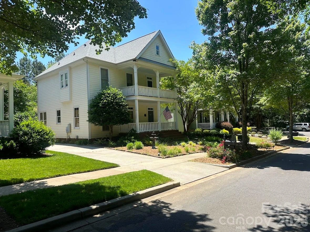 1308 Barnett Woods - Photo 2
