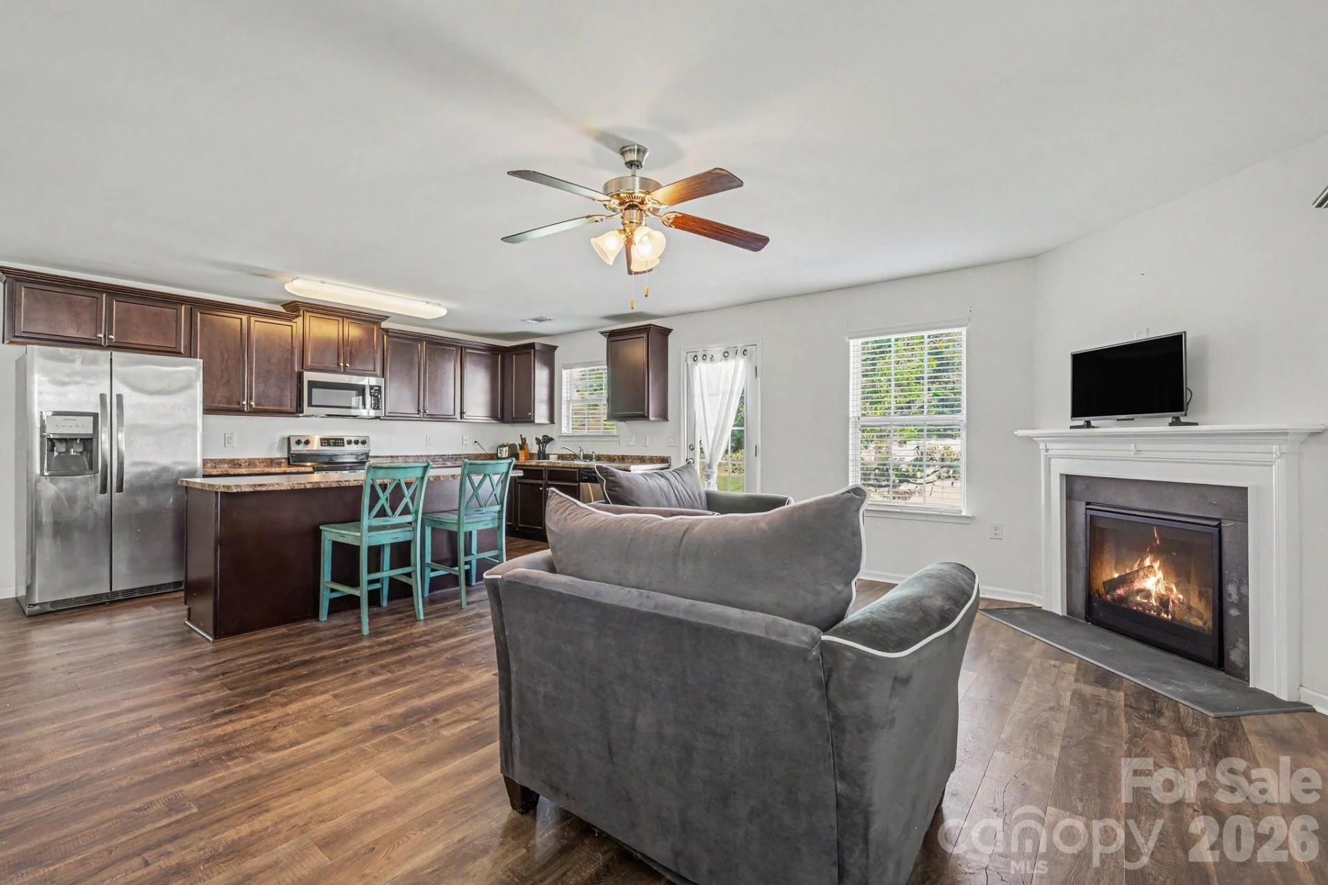 2428 Alex Ryan Drive - Photo 4