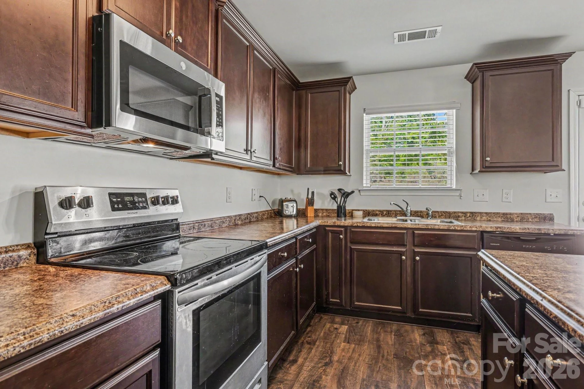 2428 Alex Ryan Drive - Photo 8
