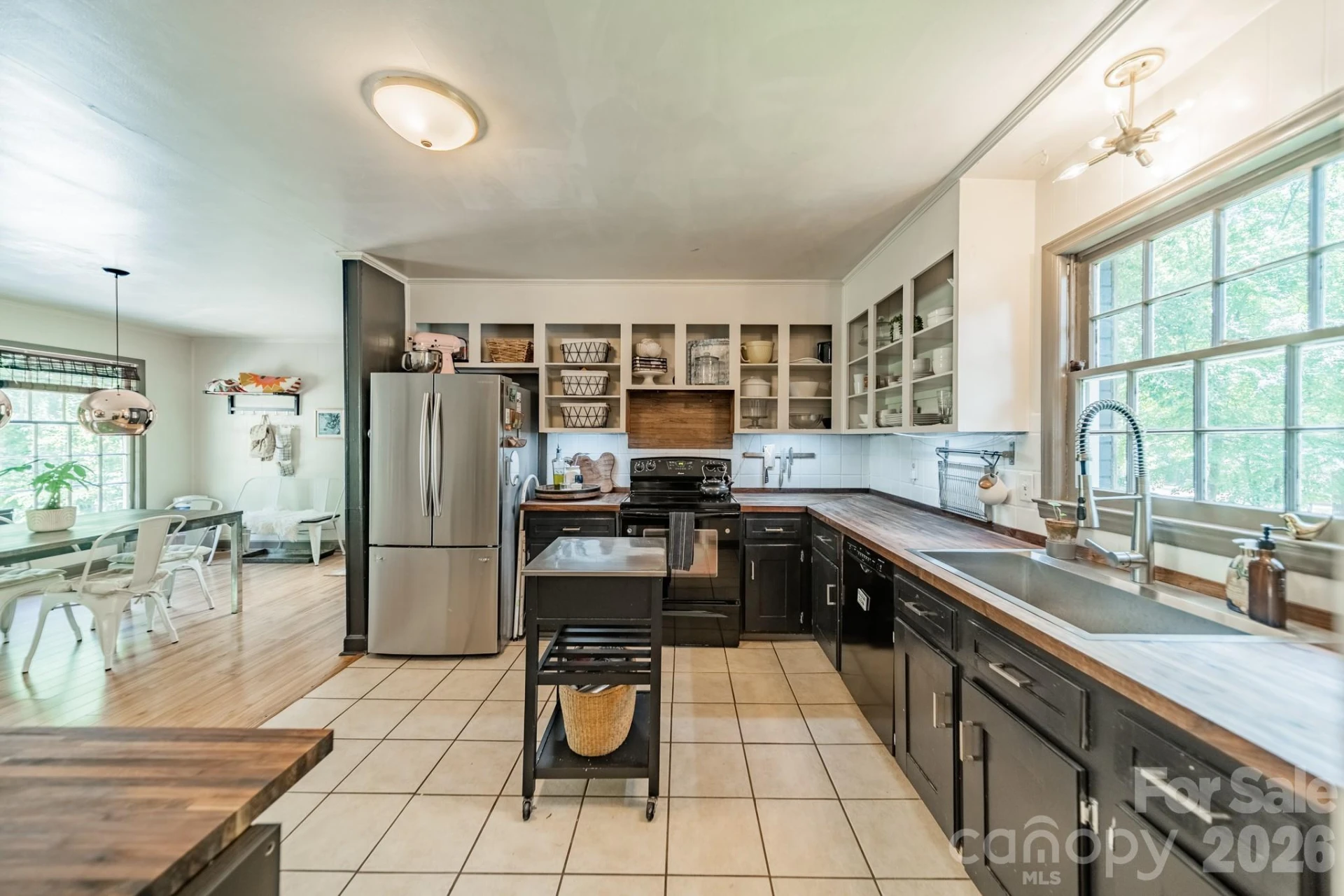 7116 Sherbourne Drive - Photo 5