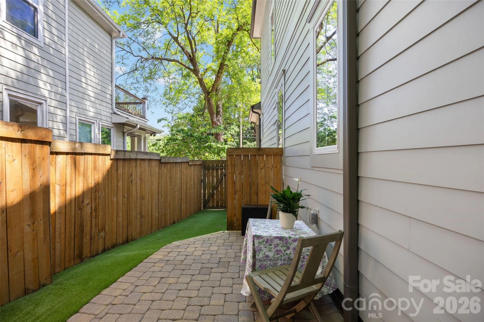 425 Pecan Avenue - Photo 35