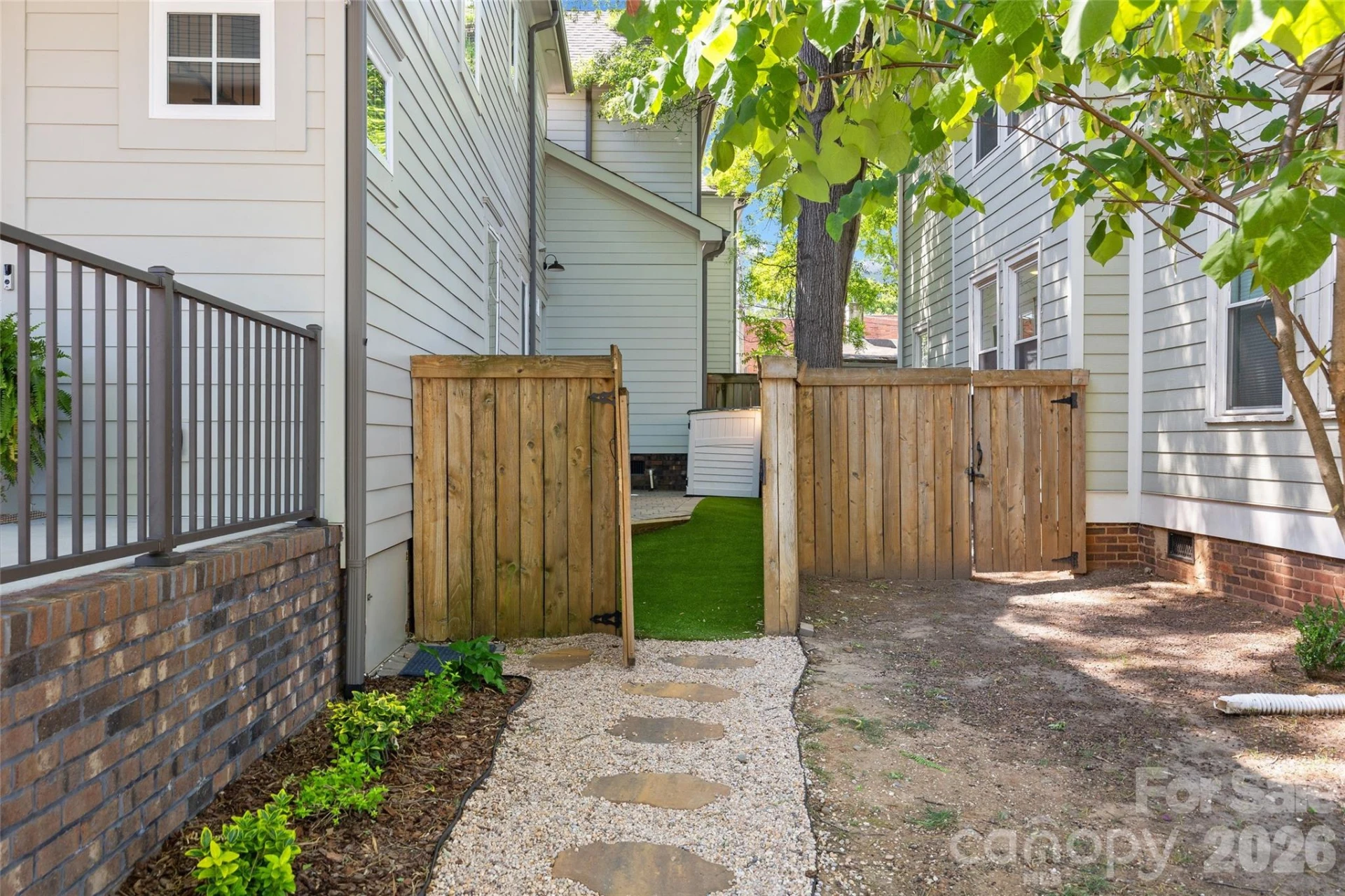 425 Pecan Avenue - Photo 36
