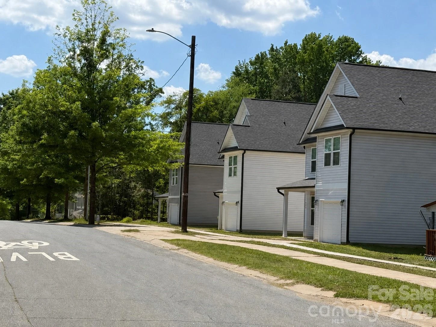 421 Dawn Circle - Photo 8