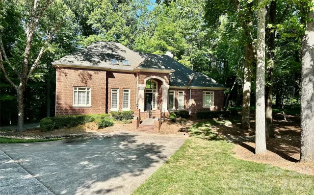 5424 Amanda Lane