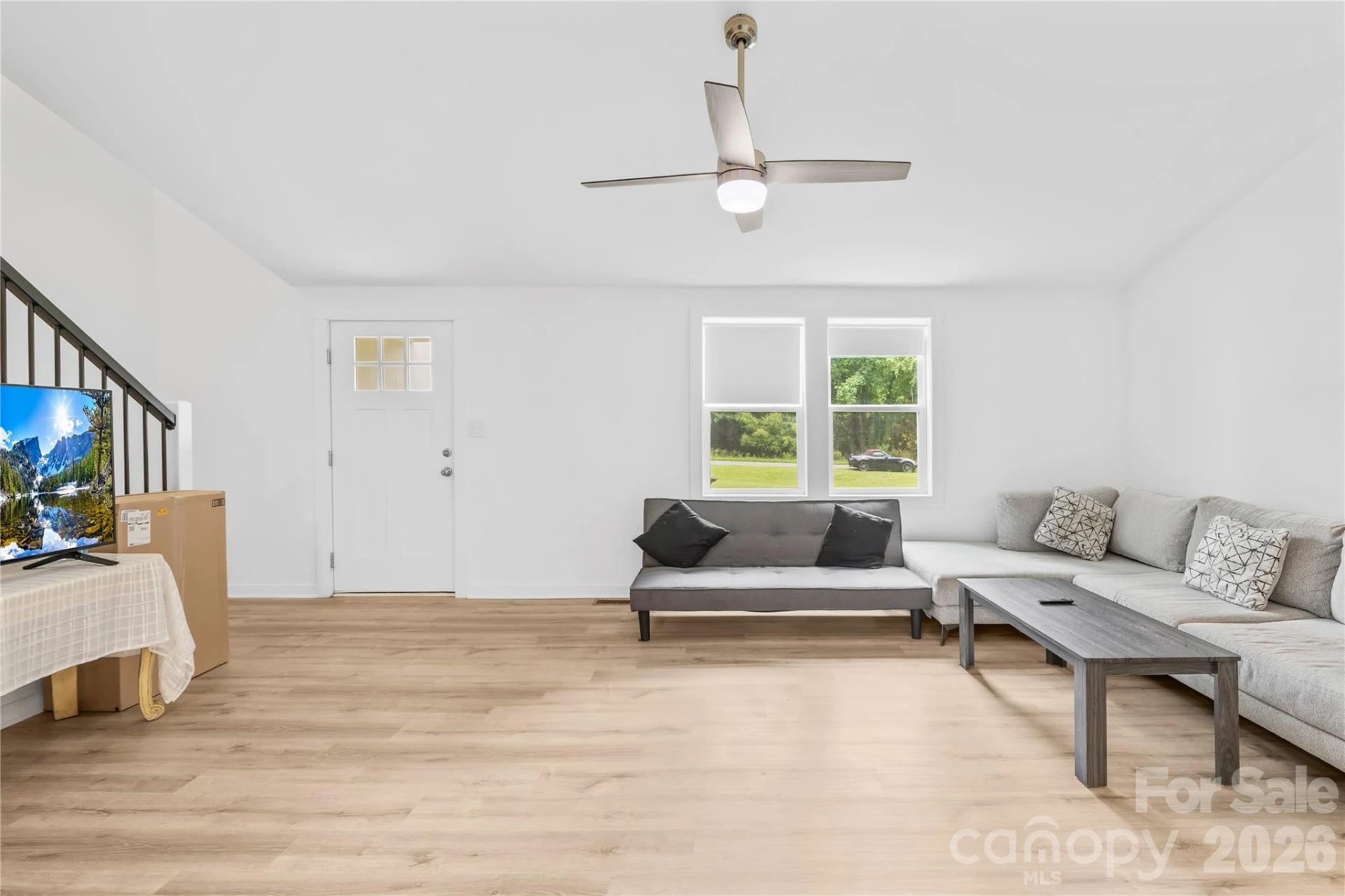 221 Reliance Road - Photo 6