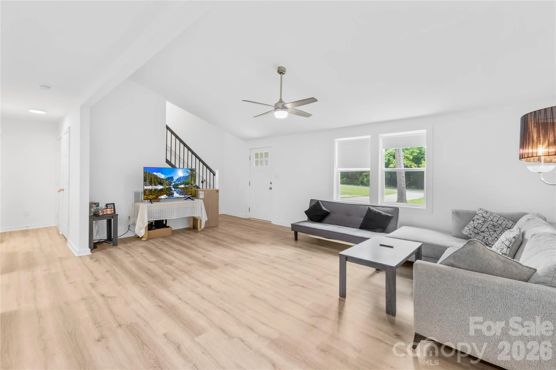 221 Reliance Road - Photo 7