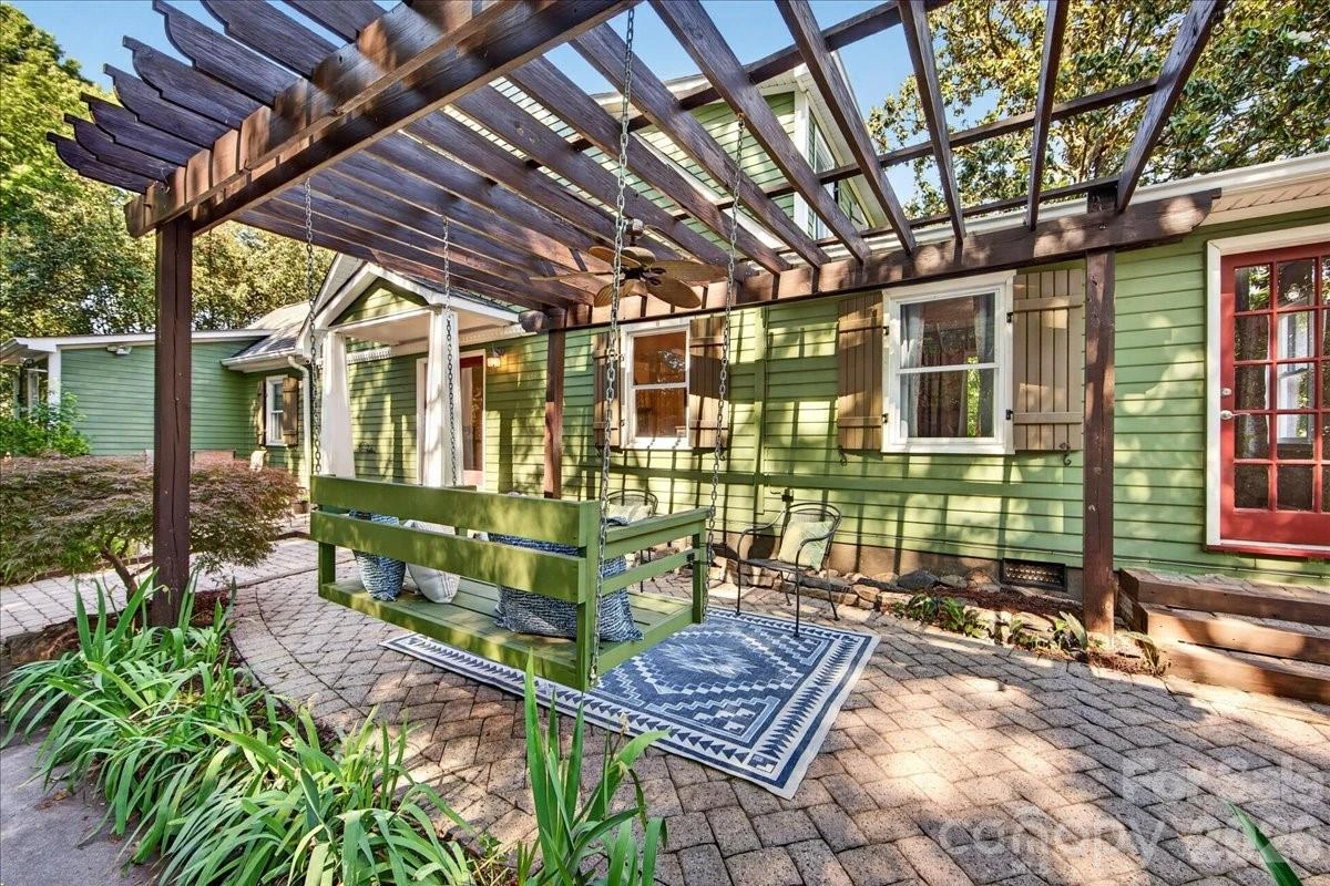 4330 Brookfield Drive - Photo 6