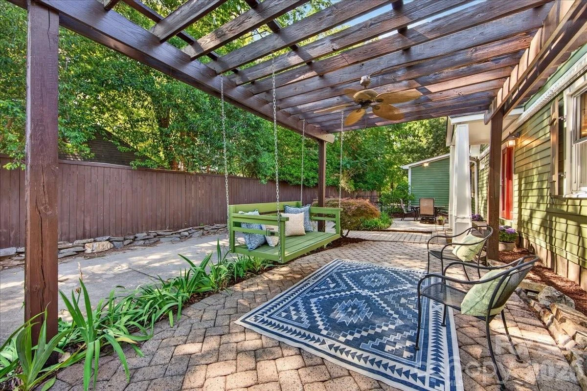 4330 Brookfield Drive - Photo 7