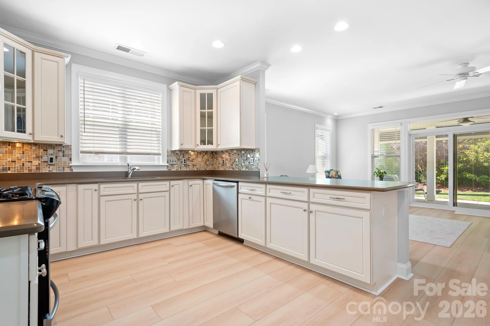 18413 Neville Avenue - Photo 12