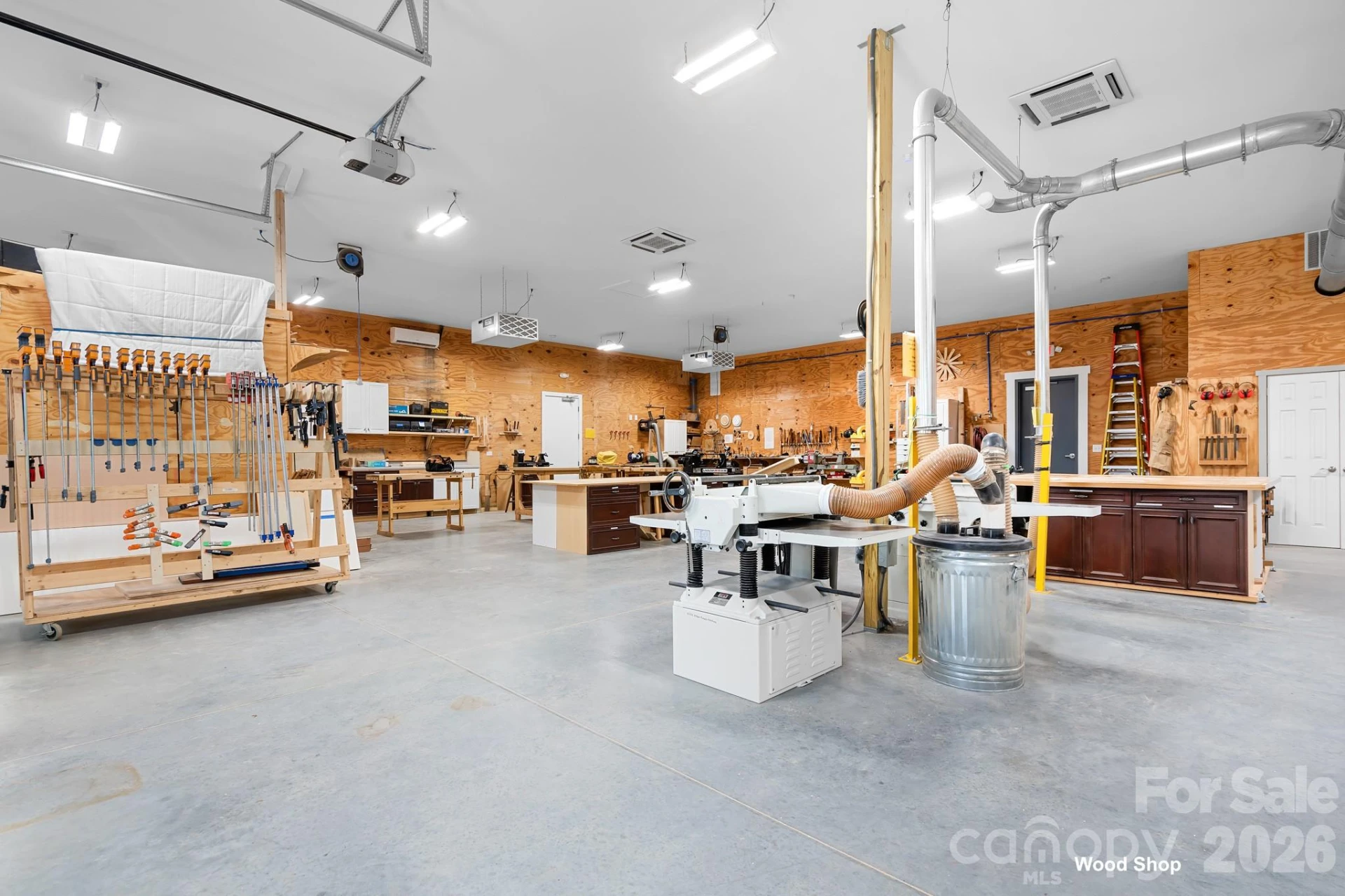 18413 Neville Avenue - Photo 43