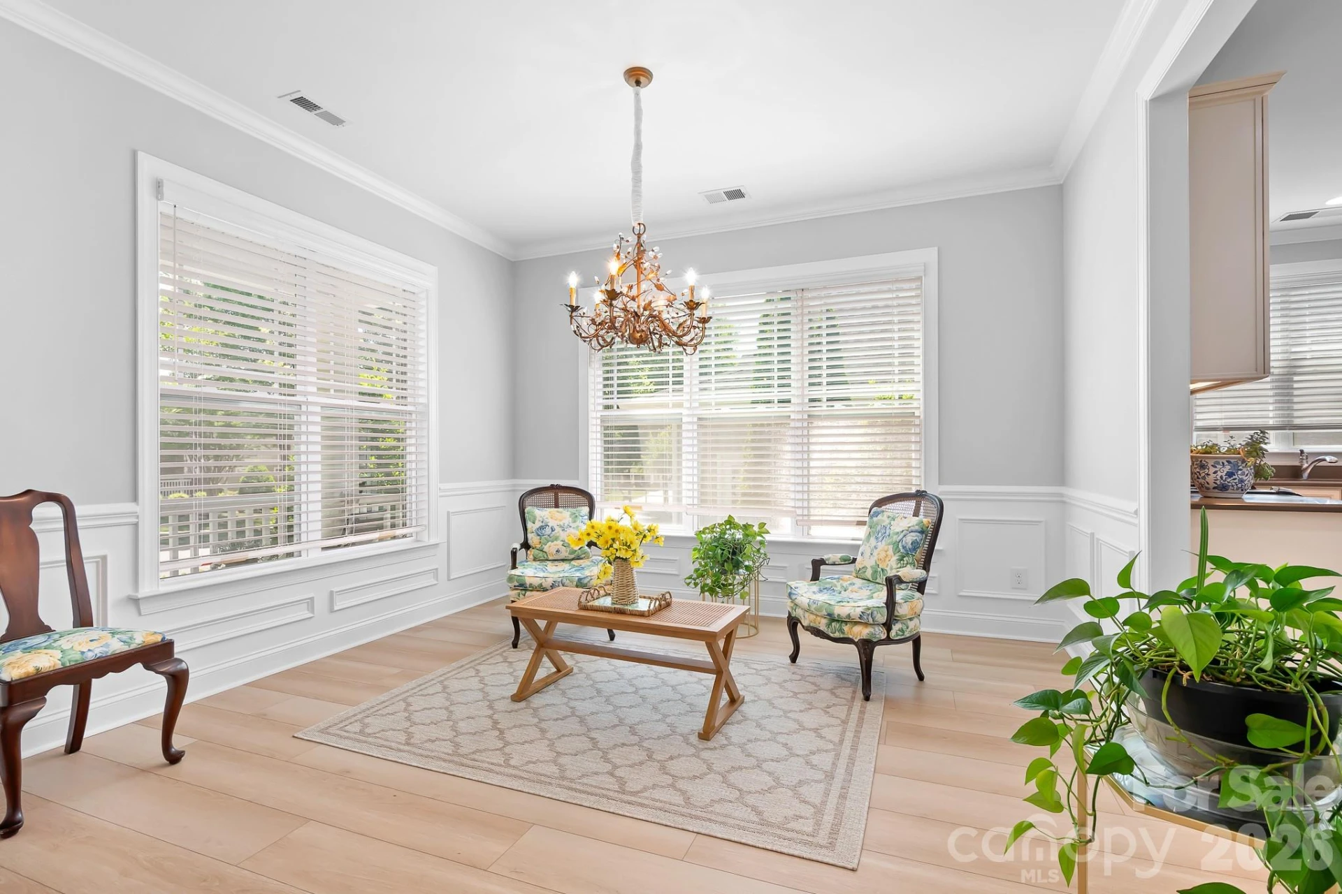 18413 Neville Avenue - Photo 9