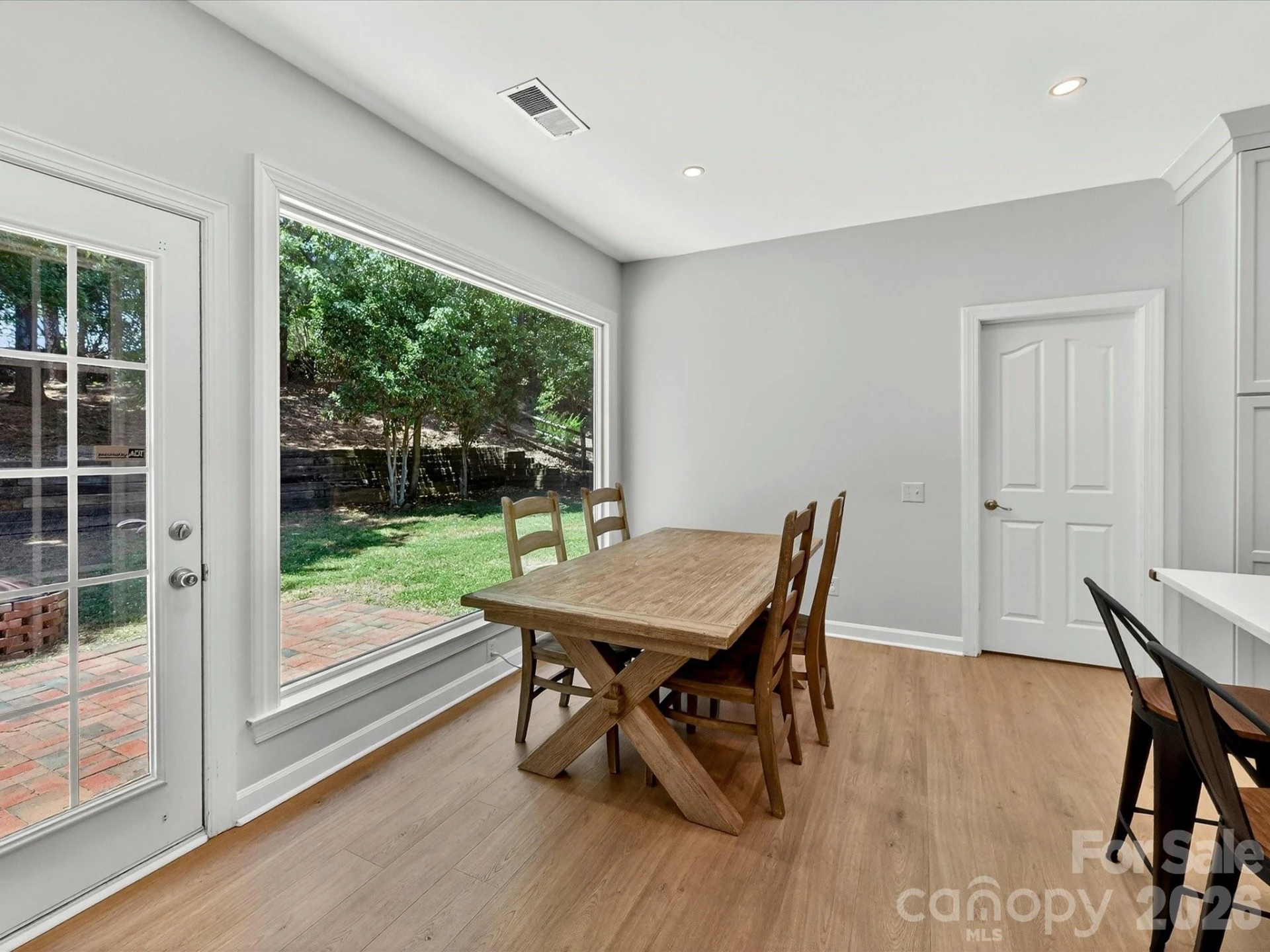 620 Meadow Lake Drive - Photo 17