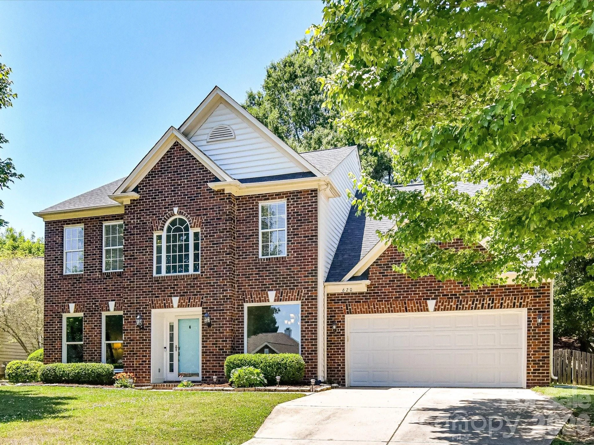 620 Meadow Lake Drive - Photo 3