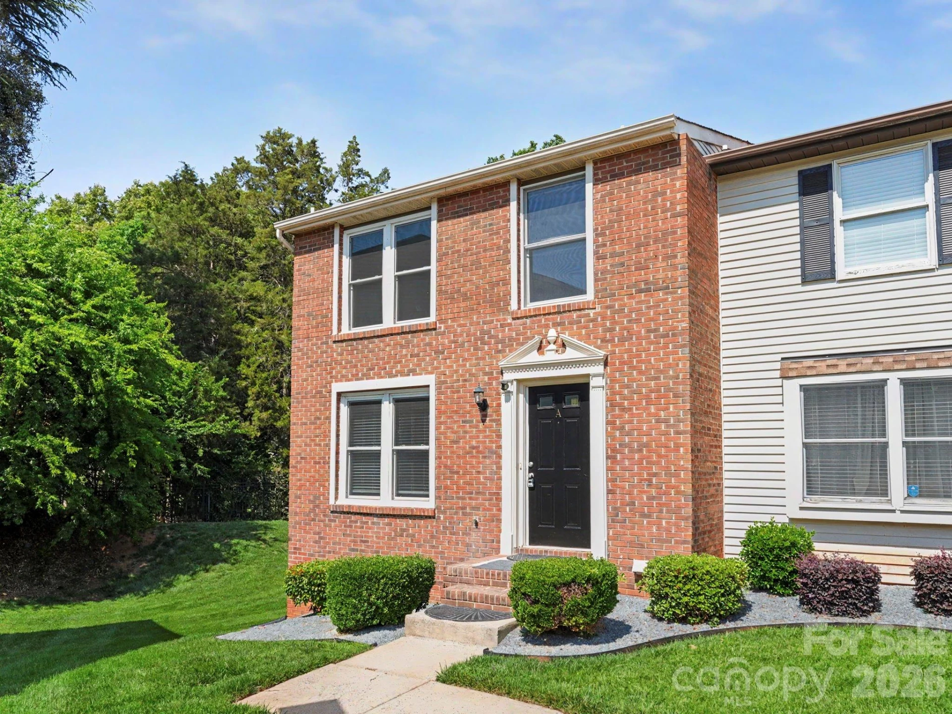 9416 Lexington Circle - Photo 2