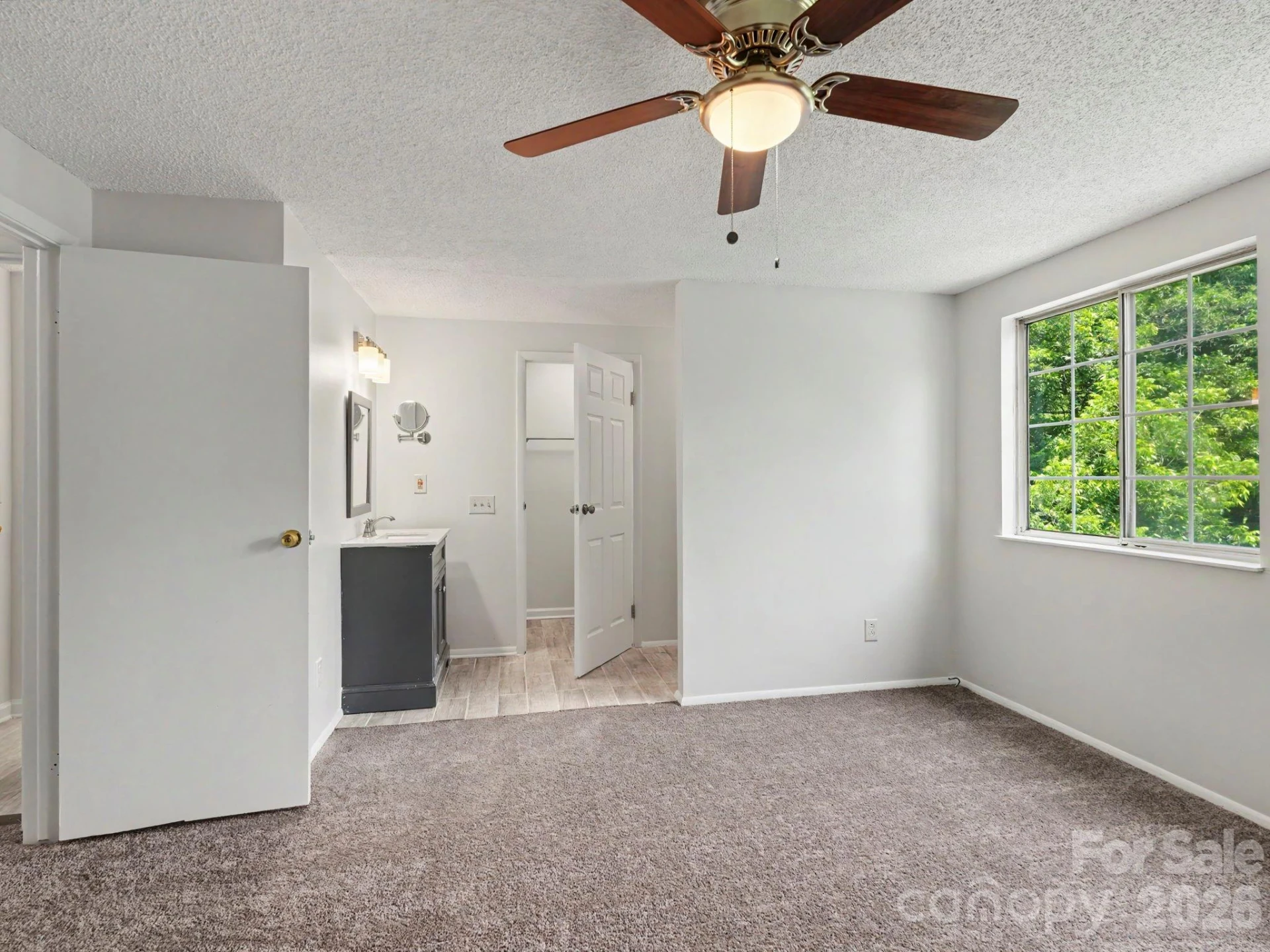9416 Lexington Circle - Photo 13