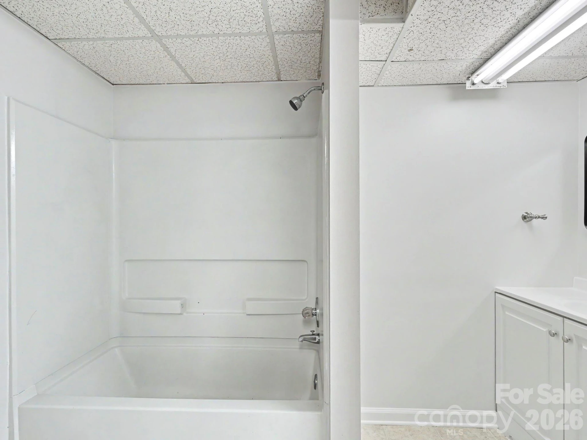 9416 Lexington Circle - Photo 23