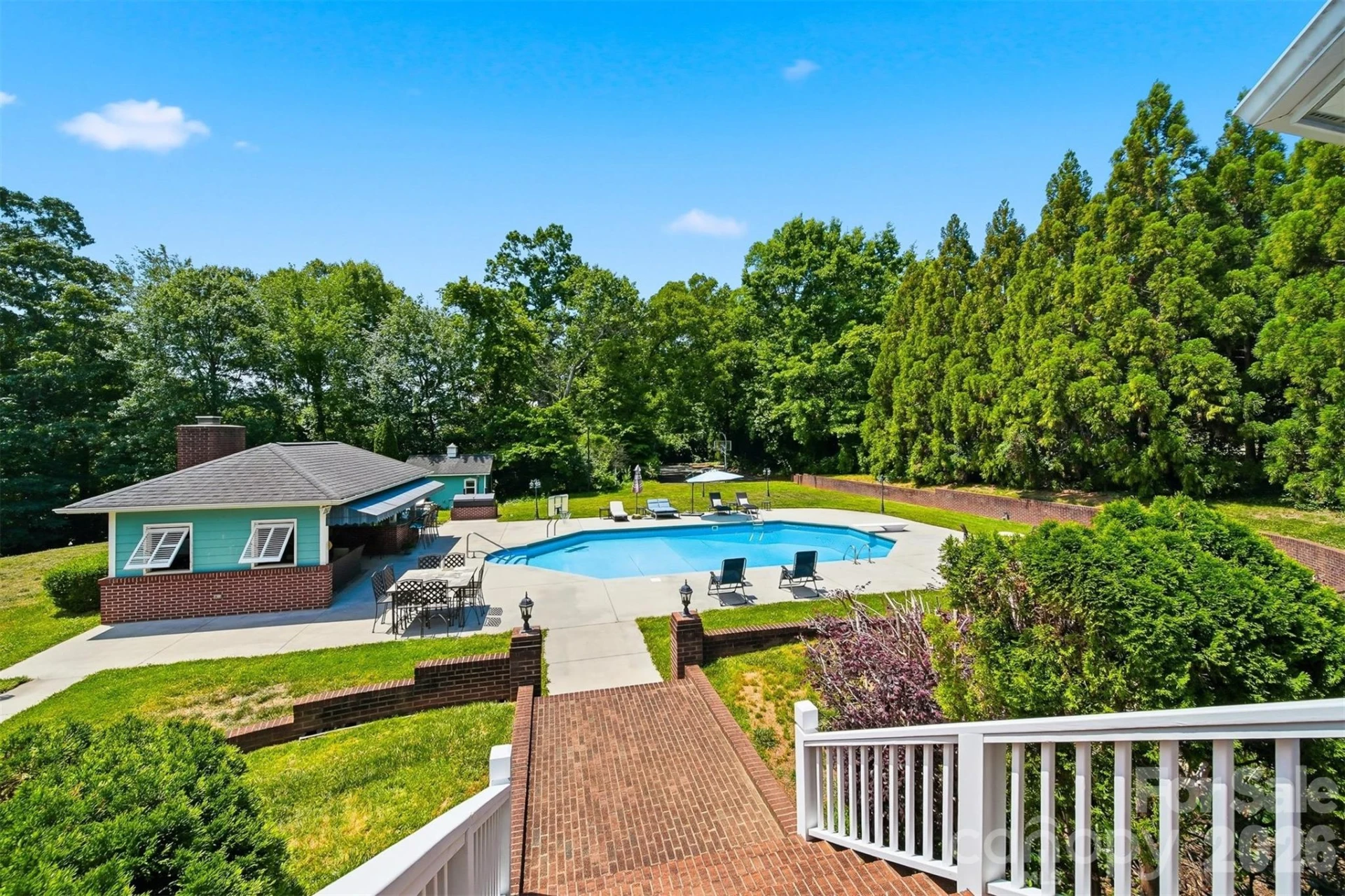 1013 14th Avenue Drive - Photo 35