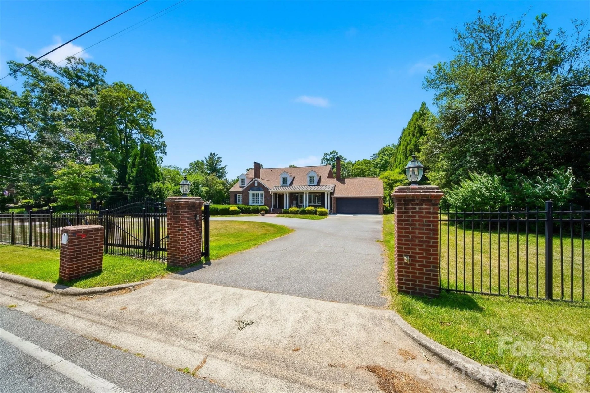 1013 14th Avenue Drive - Photo 45
