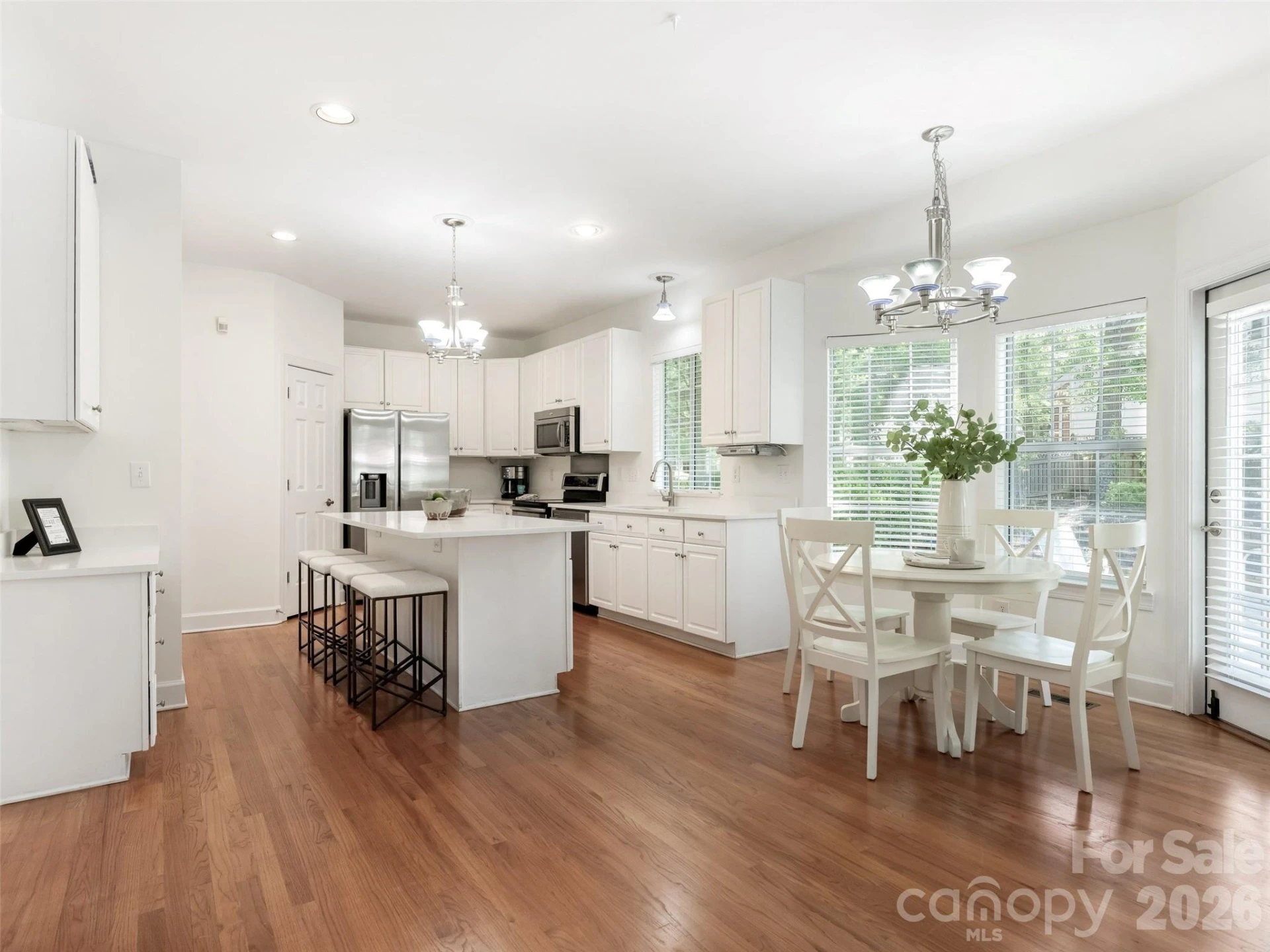 6534 Summertree Lane - Photo 9