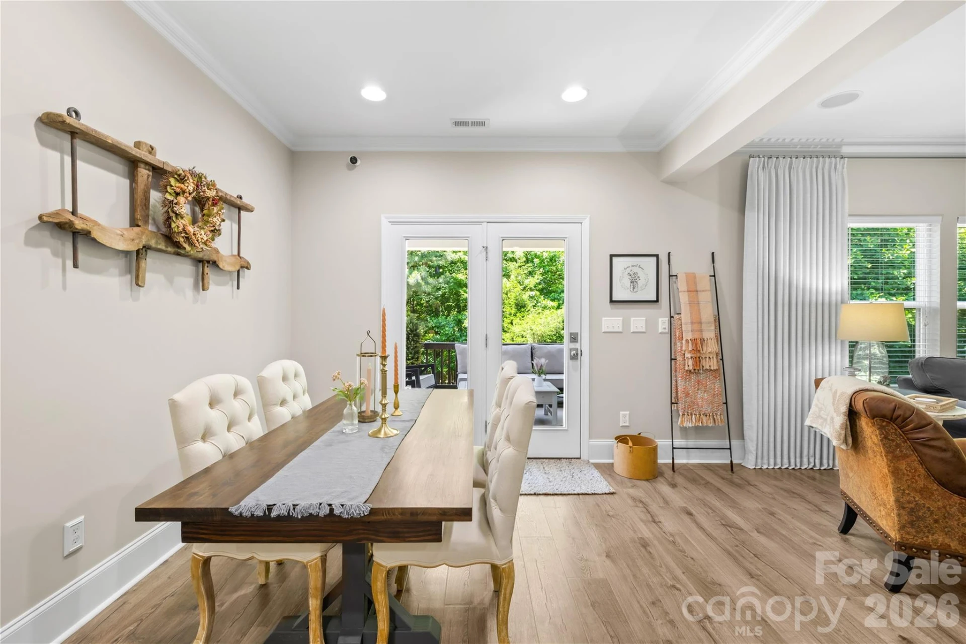 2105 Madeira Circle - Photo 13