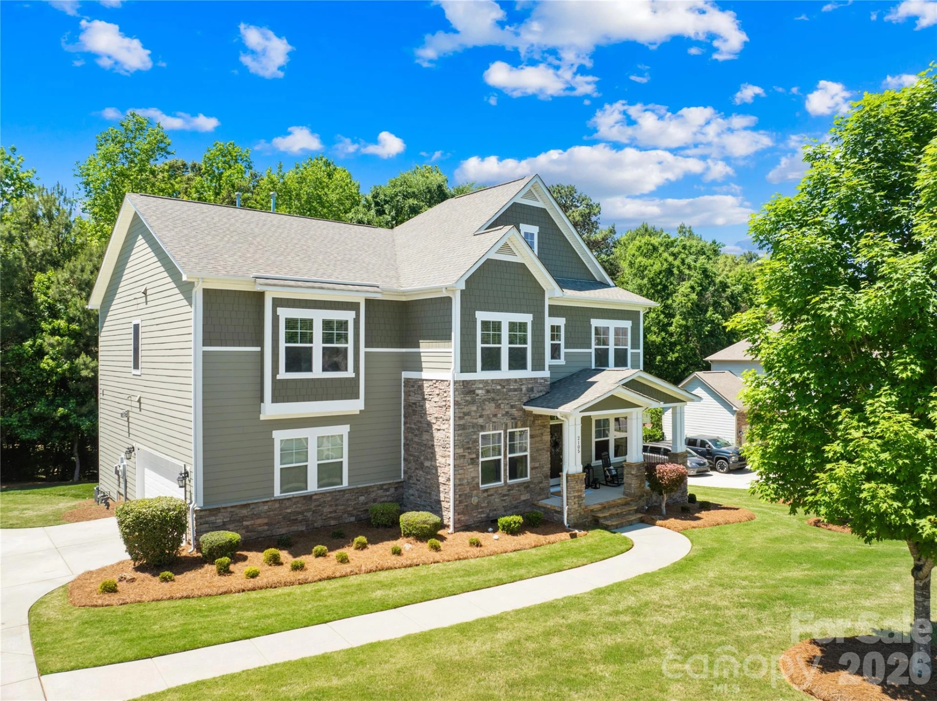 2105 Madeira Circle - Photo 3