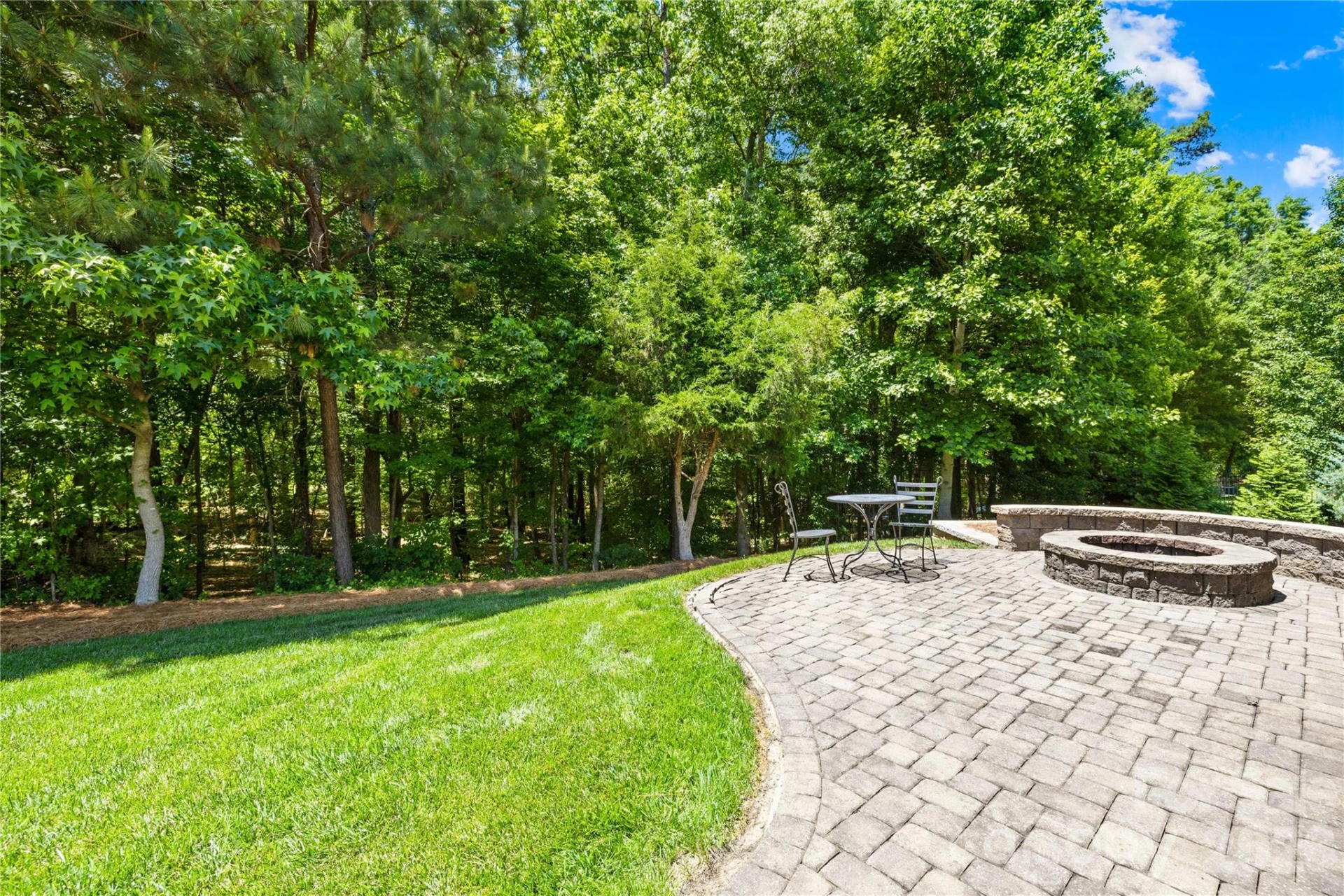 2105 Madeira Circle - Photo 41