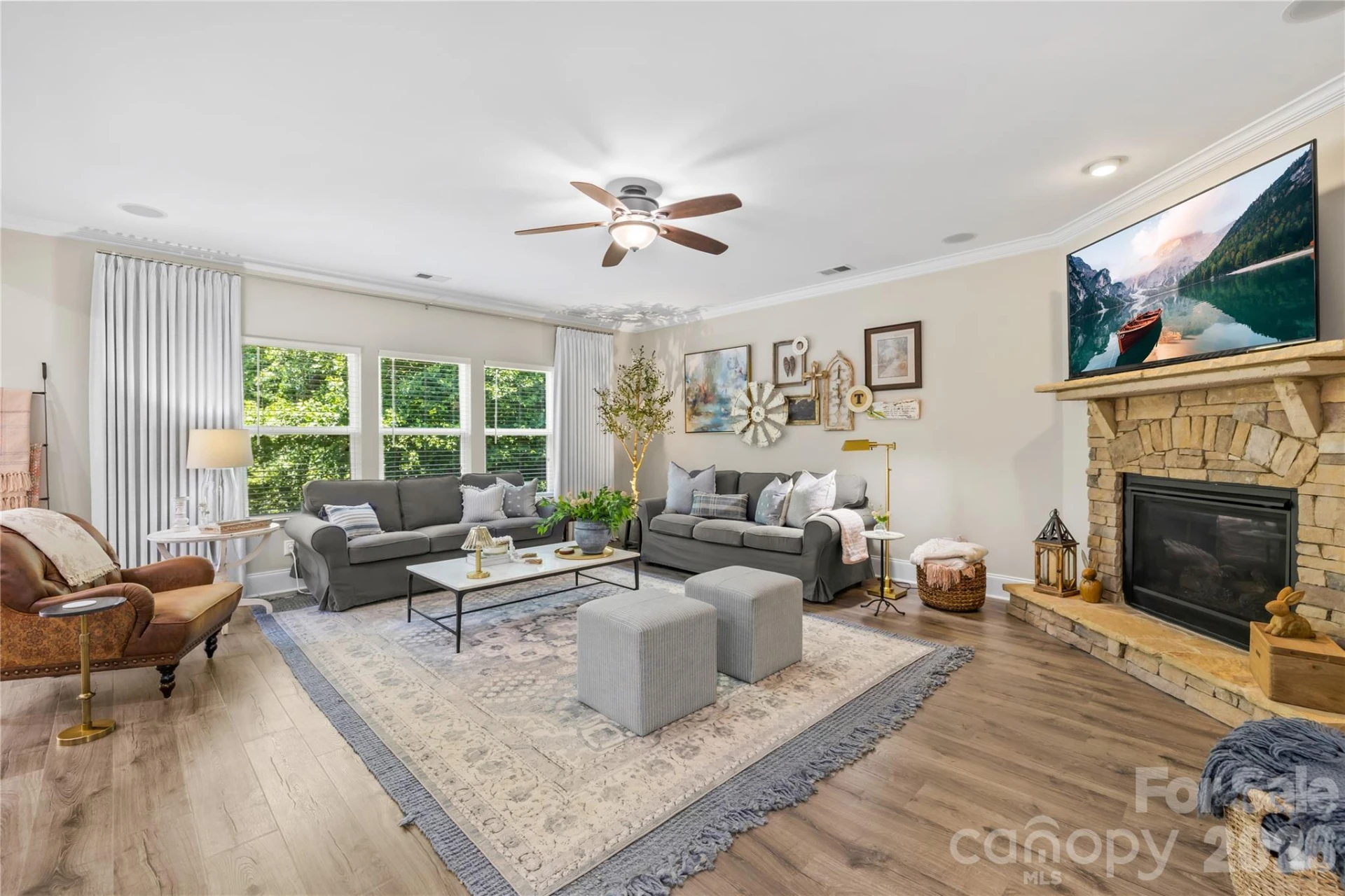 2105 Madeira Circle - Photo 8