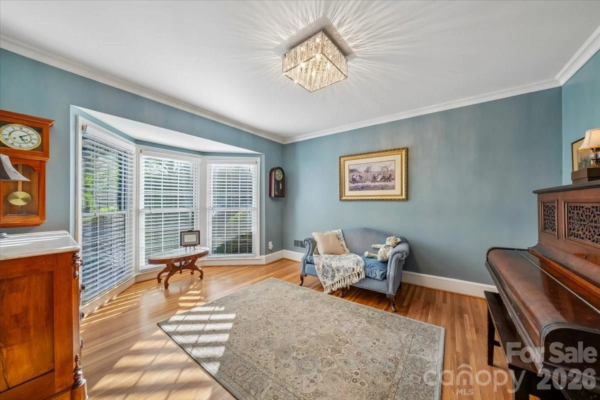 409 Whitestone Road - Photo 7