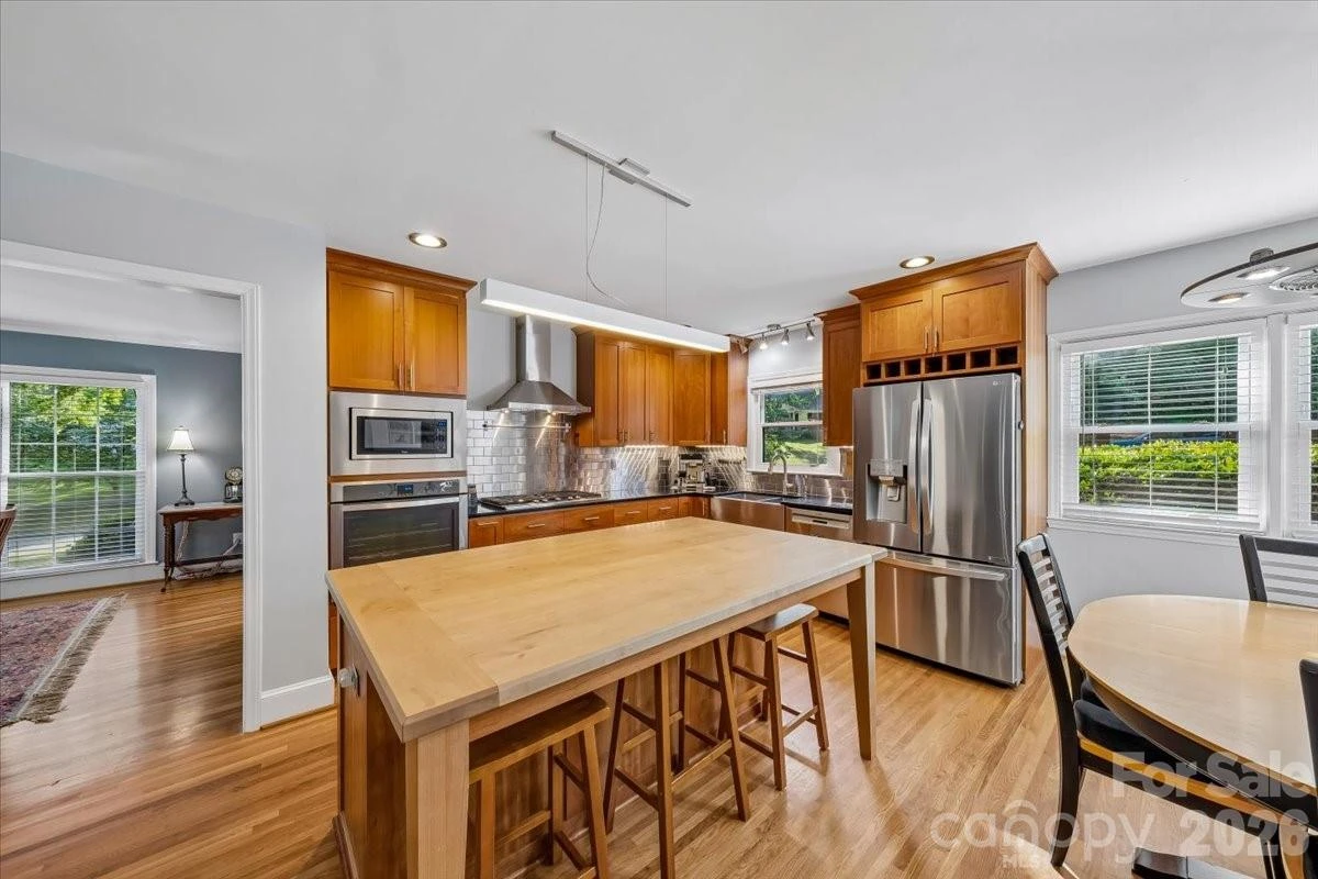 409 Whitestone Road - Photo 9