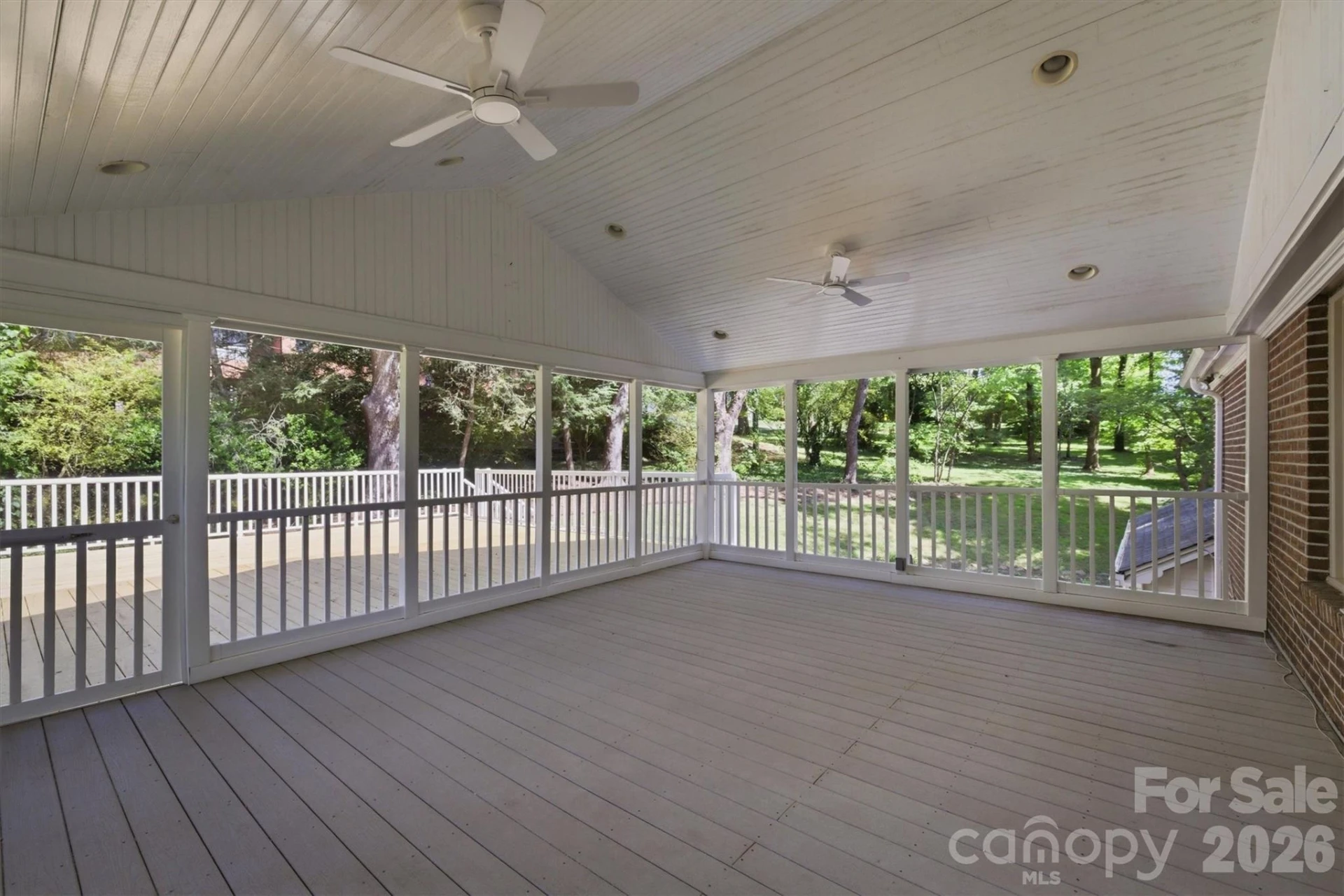 102 Woodland Drive - Photo 37