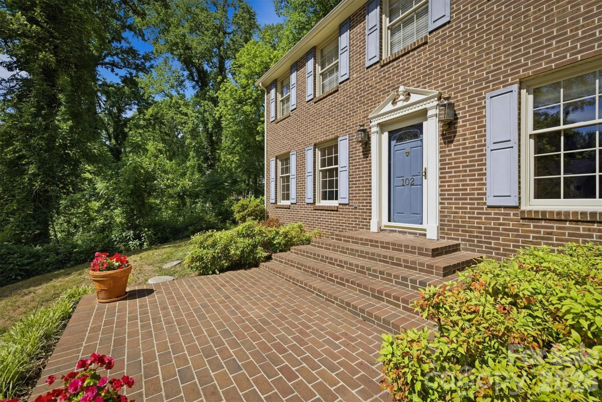102 Woodland Drive - Photo 7