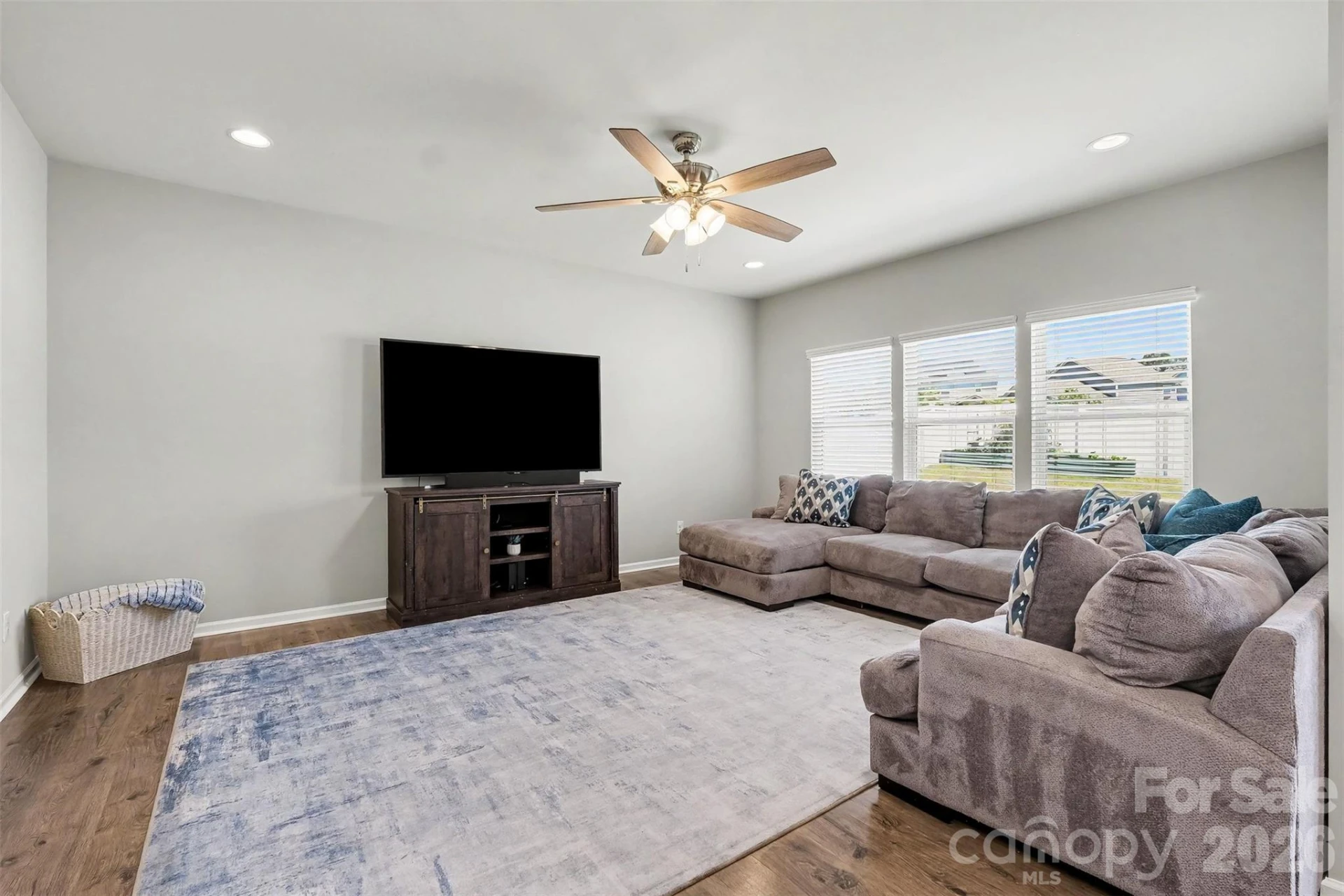 5144 Thomasville Drive - Photo 13