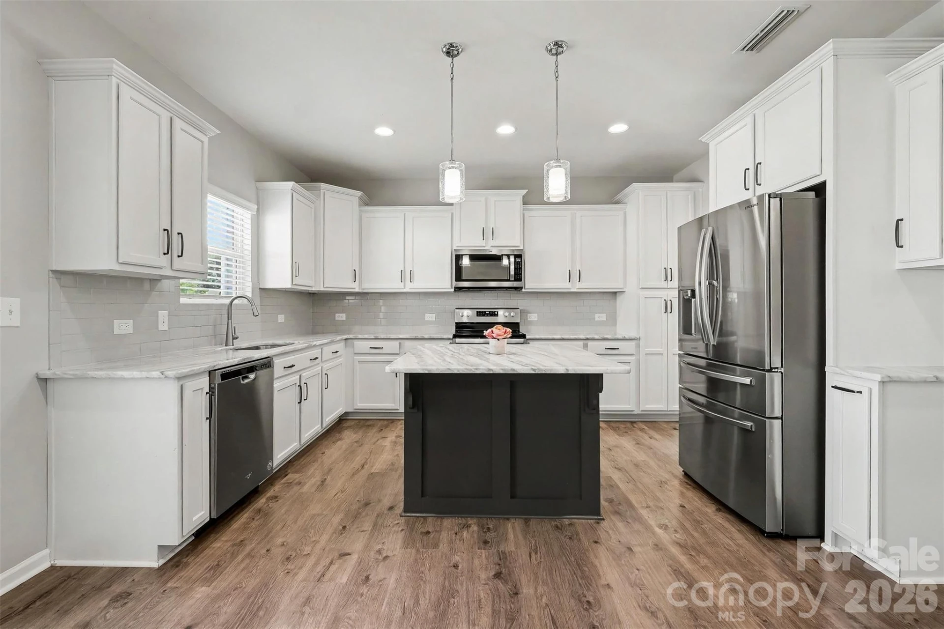 5144 Thomasville Drive - Photo 9