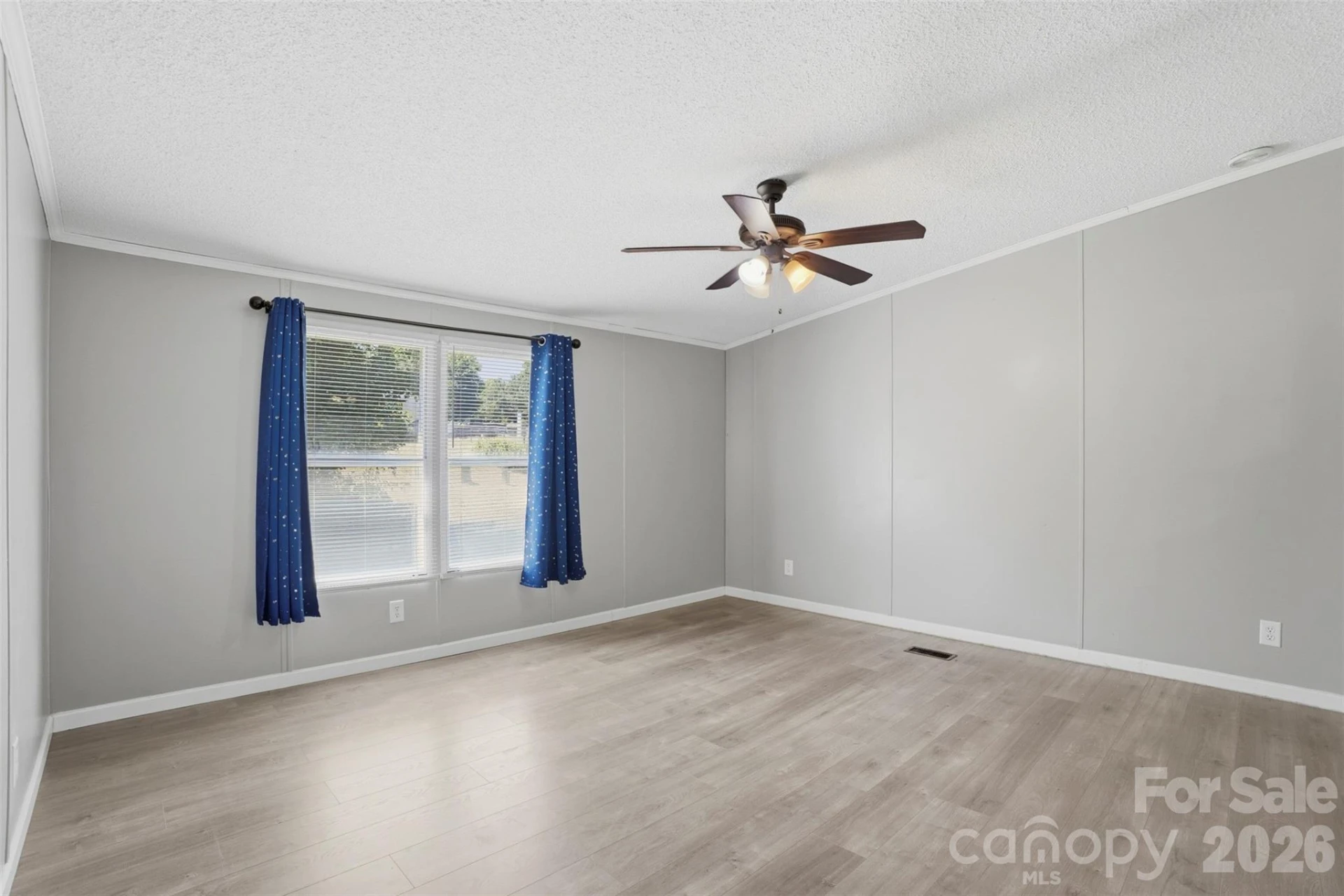 8755 Carroll Street - Photo 13