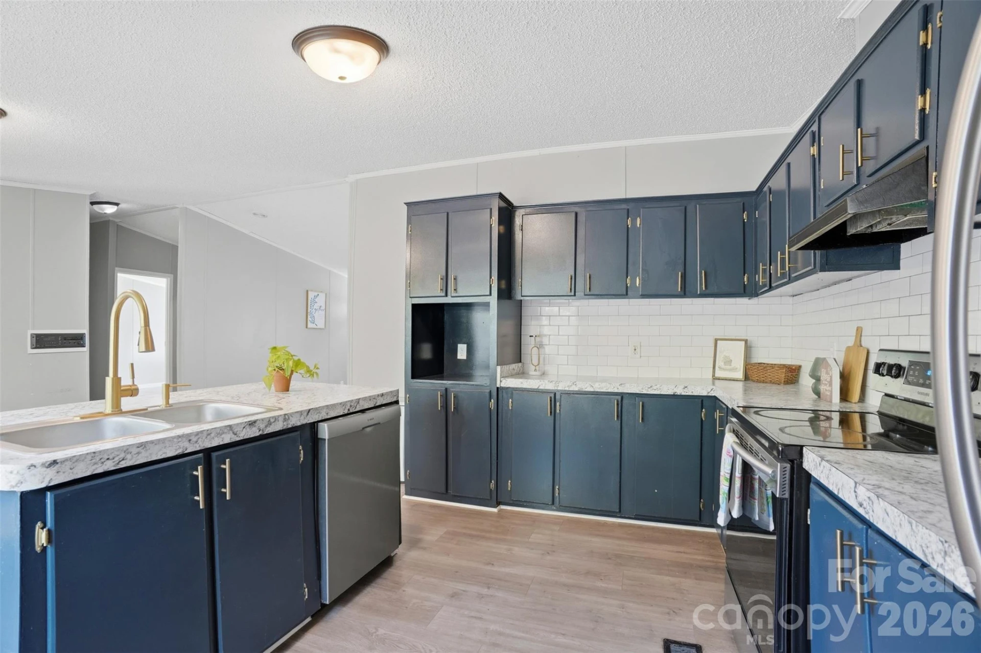 8755 Carroll Street - Photo 7